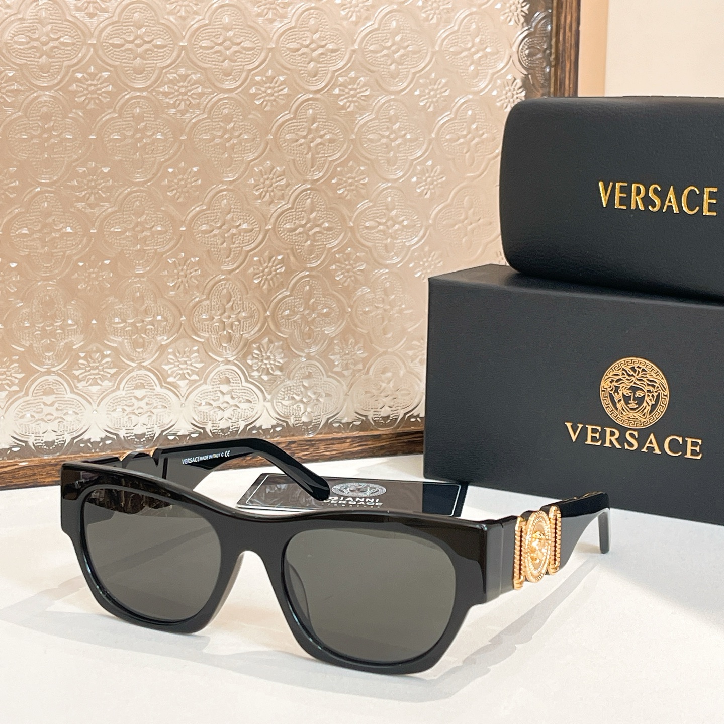 VERSAC*🌟🌟🌟MODEL：OVE 4479🌟🌟🌟SIZE：52口19-140🌟🌟🌟