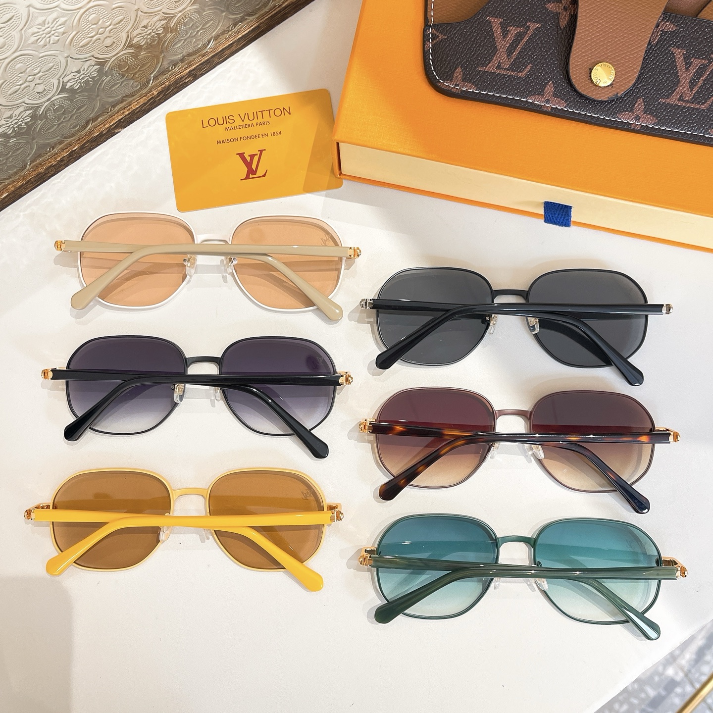 LOUIS VUITTO*🌟🌟🌟MODEL：Z2046U🌟🌟🌟SIZE：57口17-145🌟🌟🌟