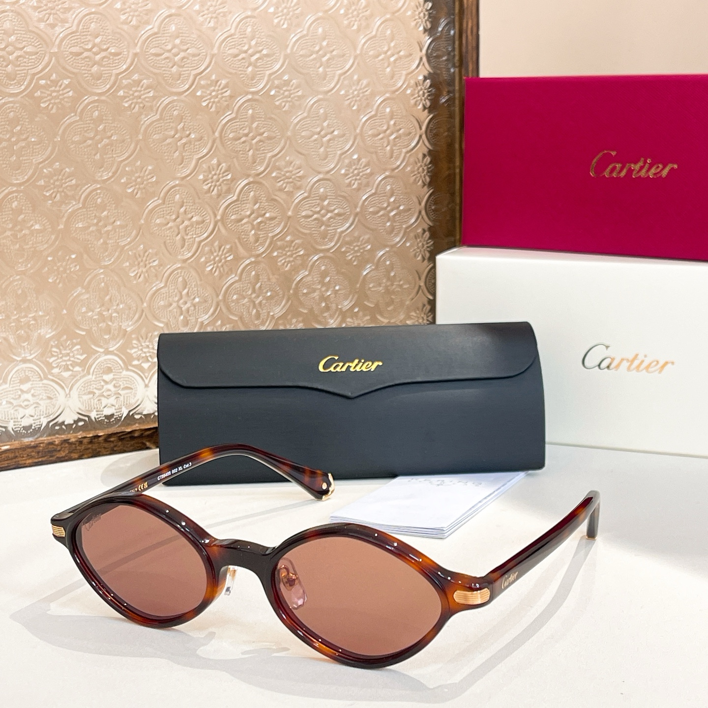 Cartie*✨✨✨MODEL：CT0540S ✨✨✨SIZE 56口18-145✨✨✨ ，变色镜片～