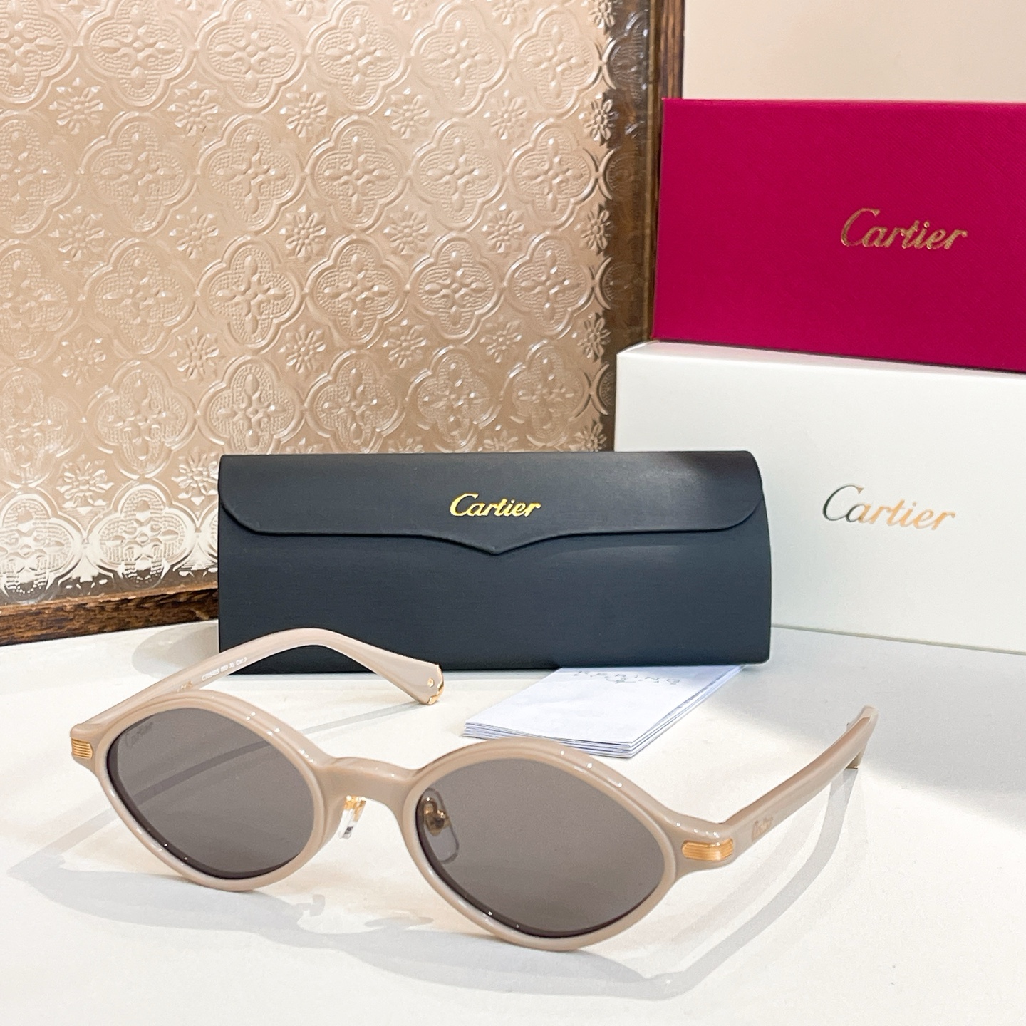 Cartie*✨✨✨MODEL：CT0540S ✨✨✨SIZE 56口18-145✨✨✨ ，变色镜片～