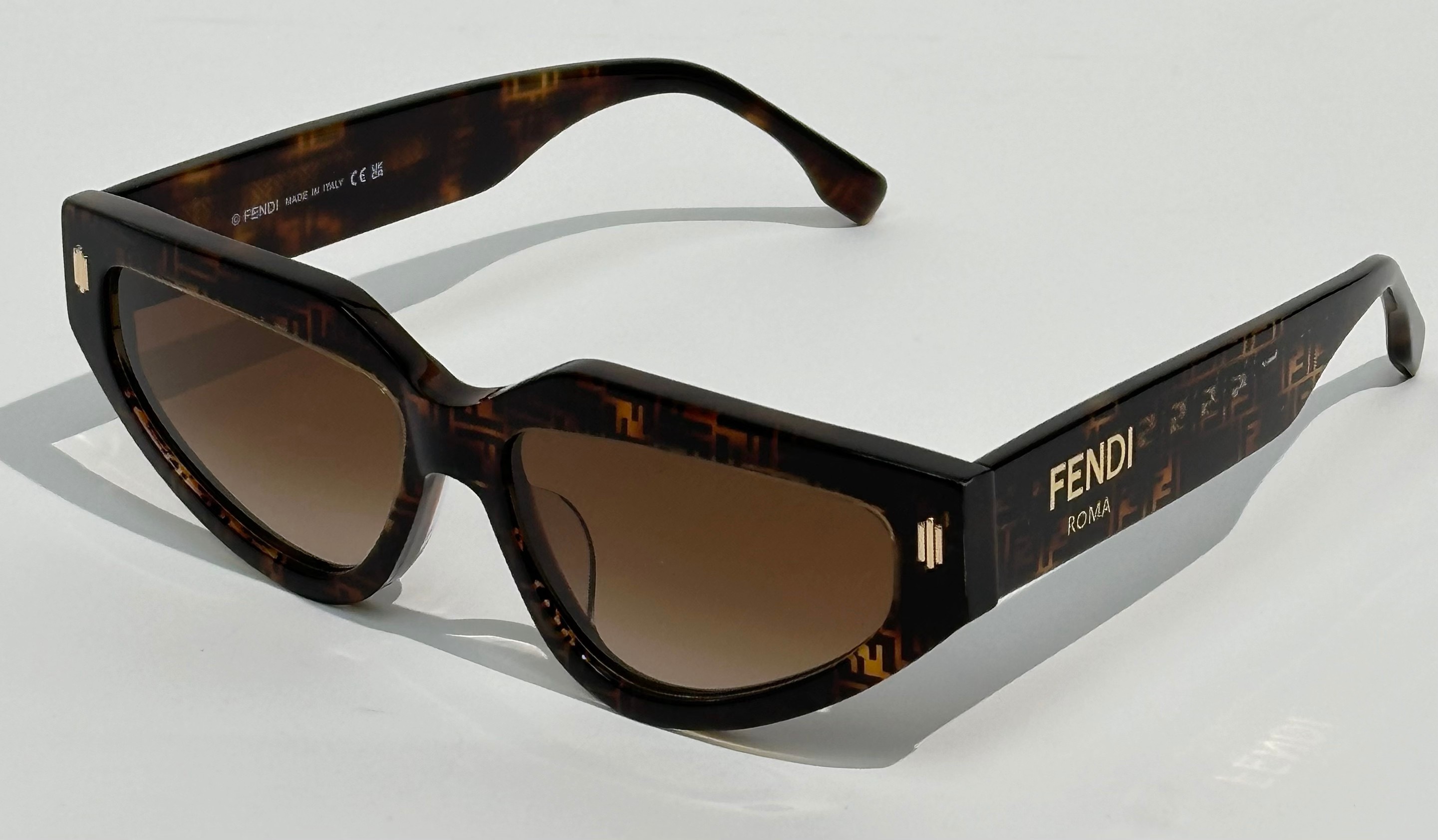 FEND*✨✨✨MODEL FE40163U✨✨✨SIZE59口15-135✨✨✨