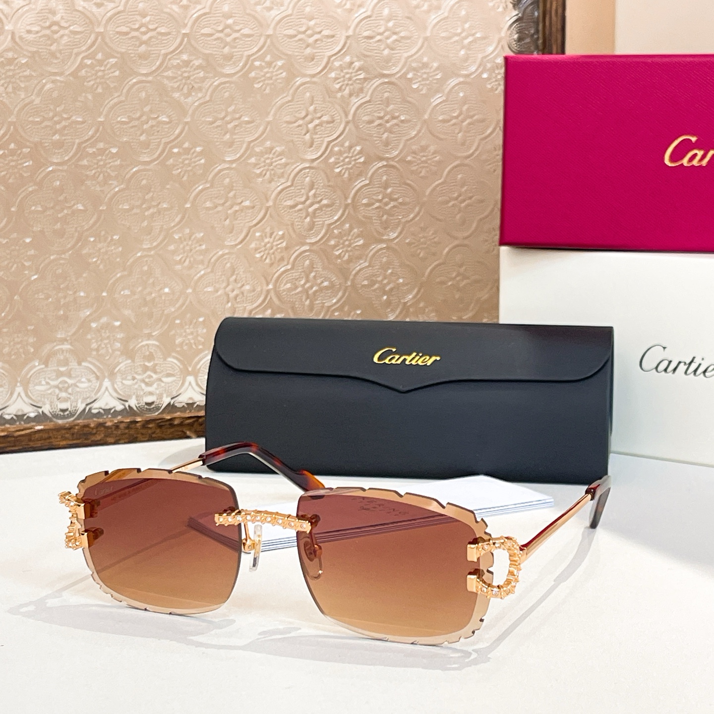 Cartie*✨✨✨MODEL：CT0602S ✨✨✨SIZE 56口18-145✨✨✨ ，变色镜片～