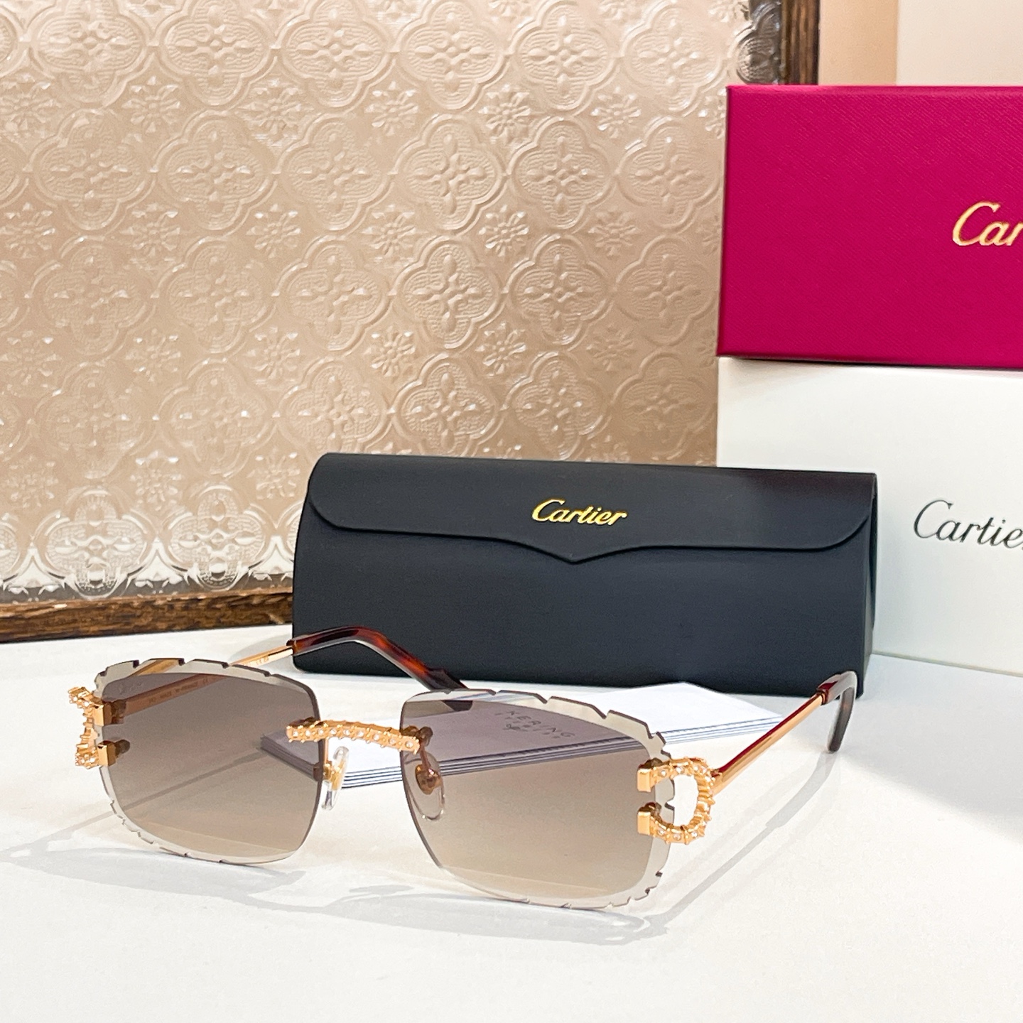 Cartie*✨✨✨MODEL：CT0602S ✨✨✨SIZE 56口18-145✨✨✨ ，变色镜片～