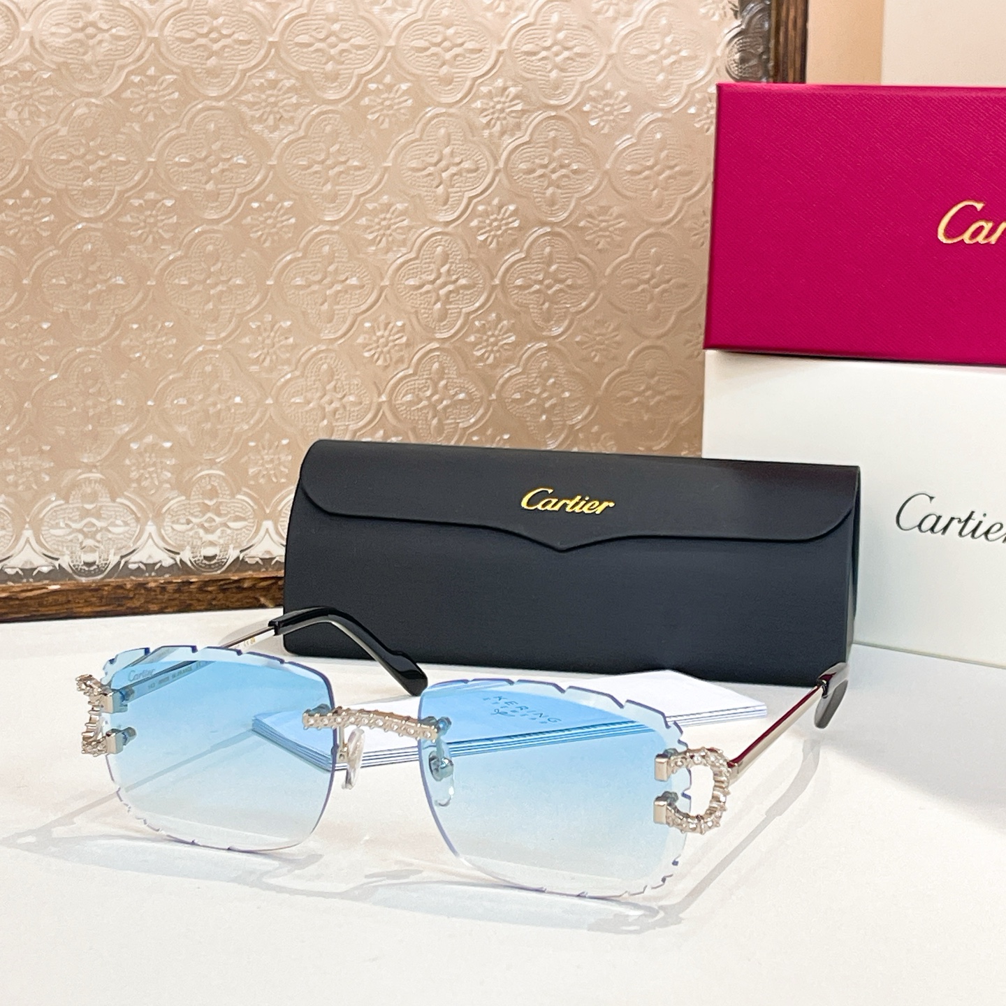 Cartie*✨✨✨MODEL：CT0602S ✨✨✨SIZE 56口18-145✨✨✨ ，变色镜片～