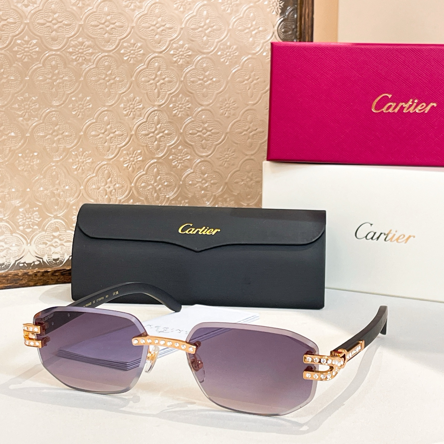 Cartie*✨✨✨MODEL：CT0570S  ✨✨✨SIZE 56口18-145✨✨✨ ，变色镜片～