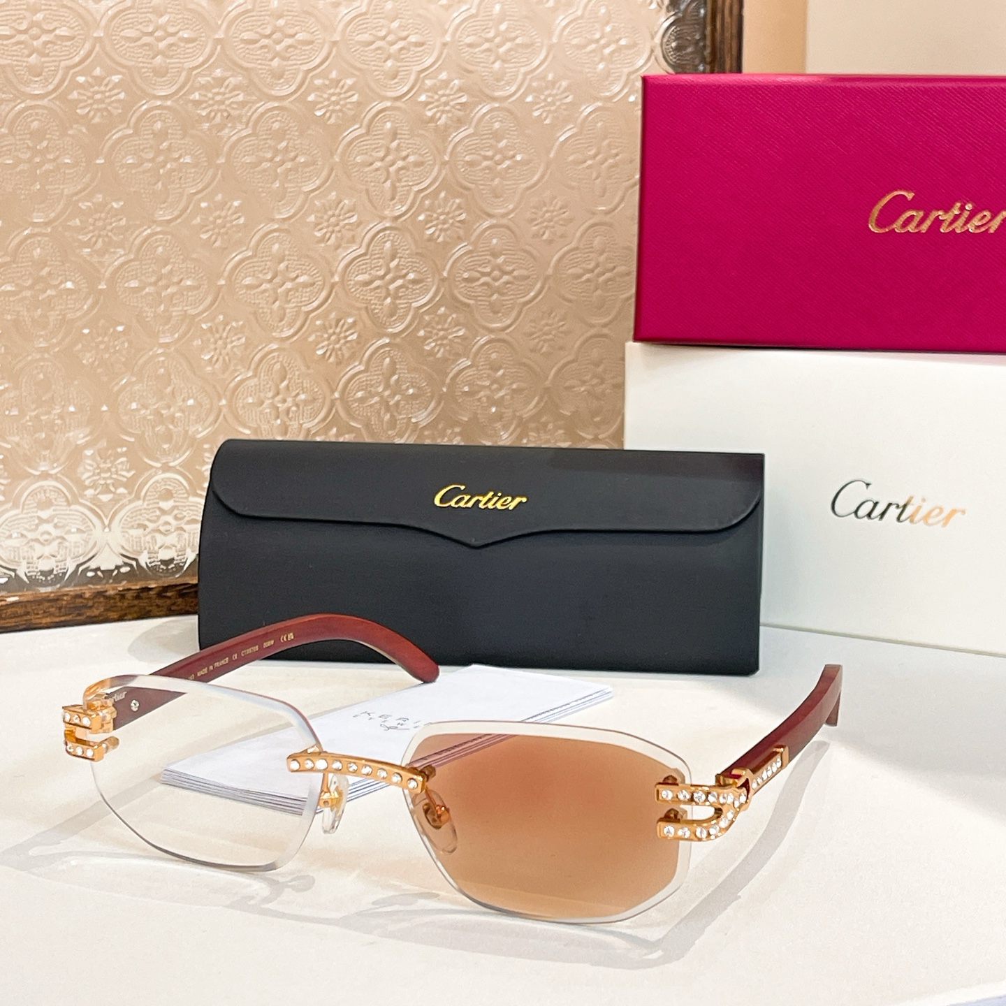 Cartie*✨✨✨MODEL：CT0570S  ✨✨✨SIZE 56口18-145✨✨✨ ，变色镜片～
