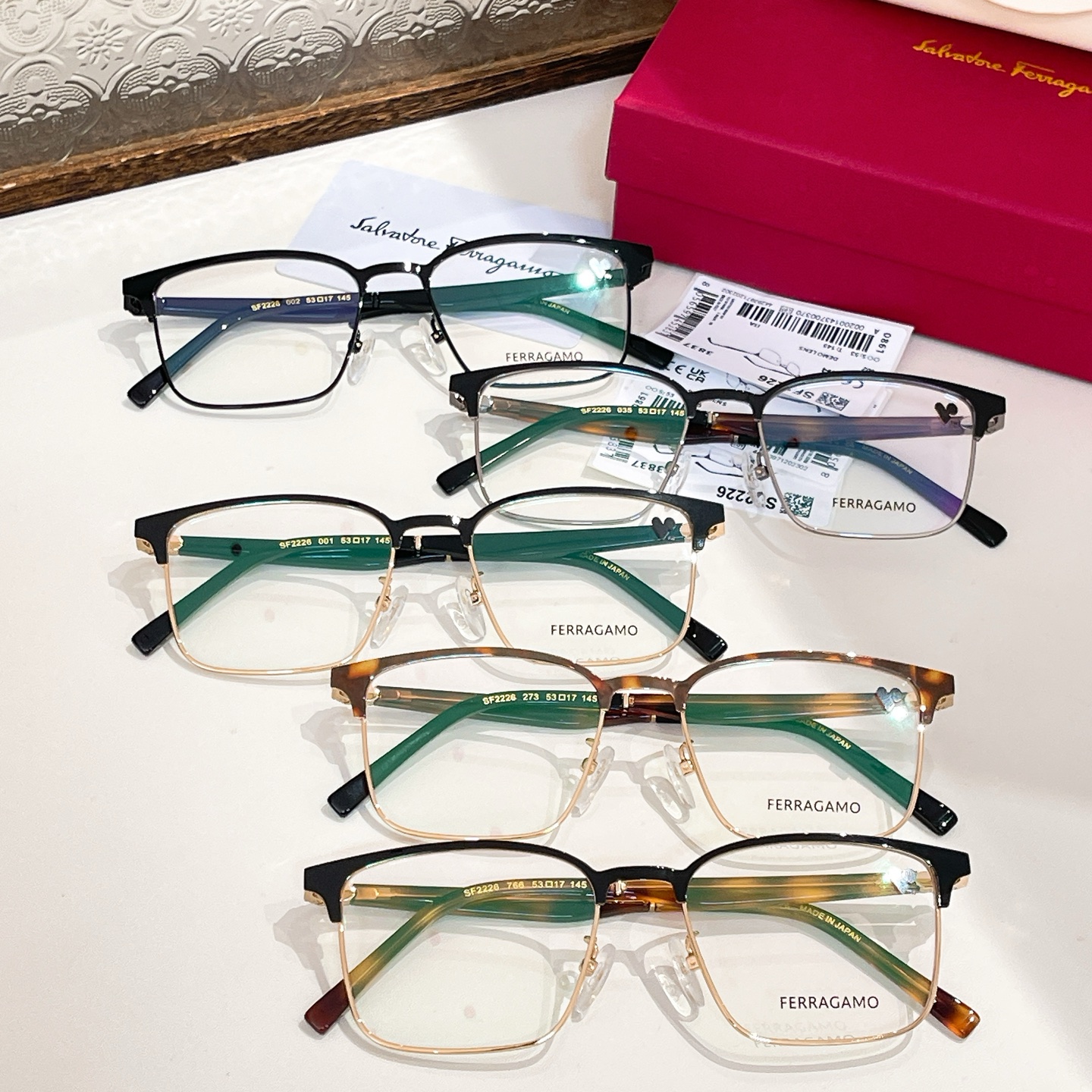 Salvatore ferragam* 菲*拉格慕 💚💚MODEL：SF2226💚💚💚SIZE：53口1