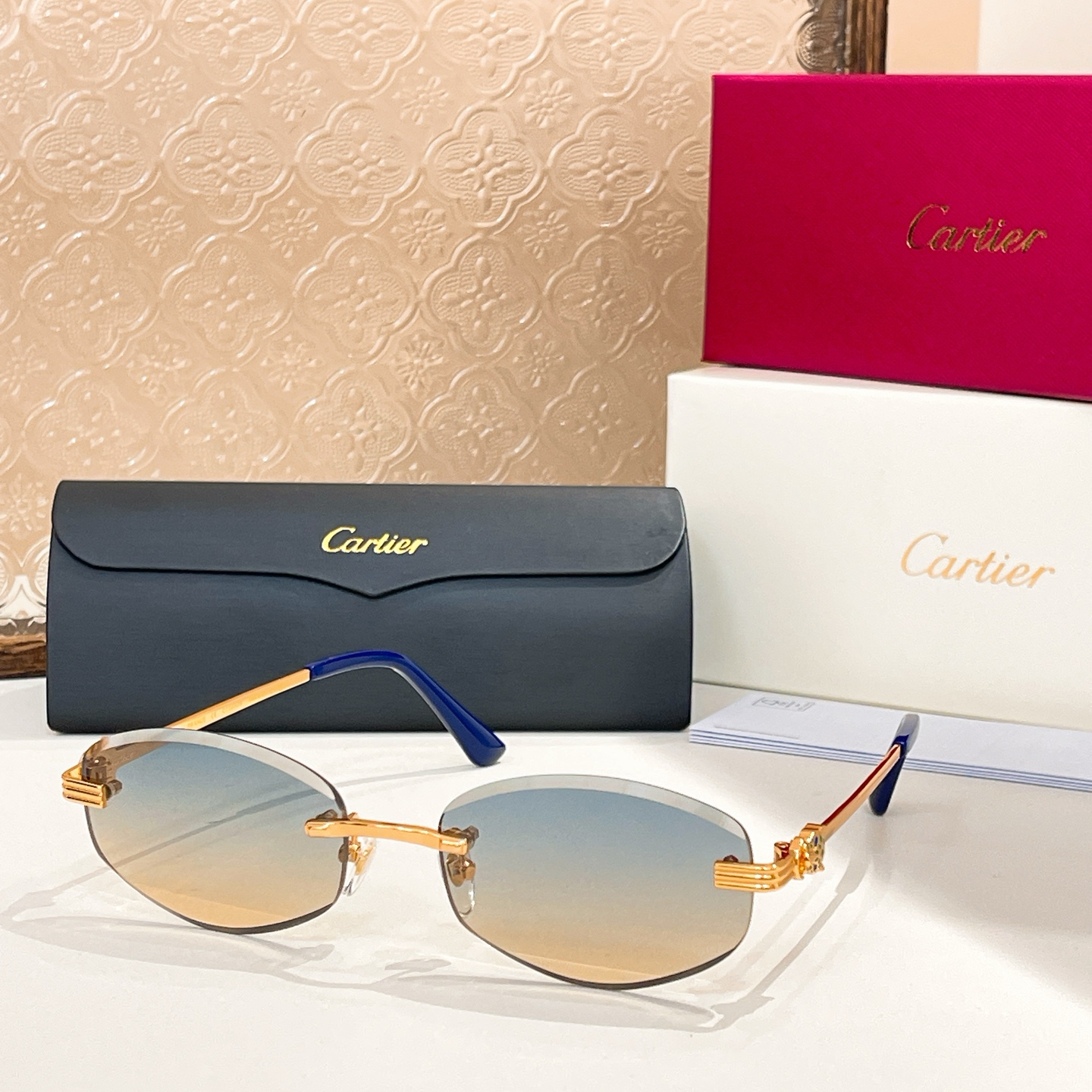 Cartie*✨✨✨MODEL：CT0650S  ✨✨✨SIZE 56口18-142✨✨✨ ，变色镜片～