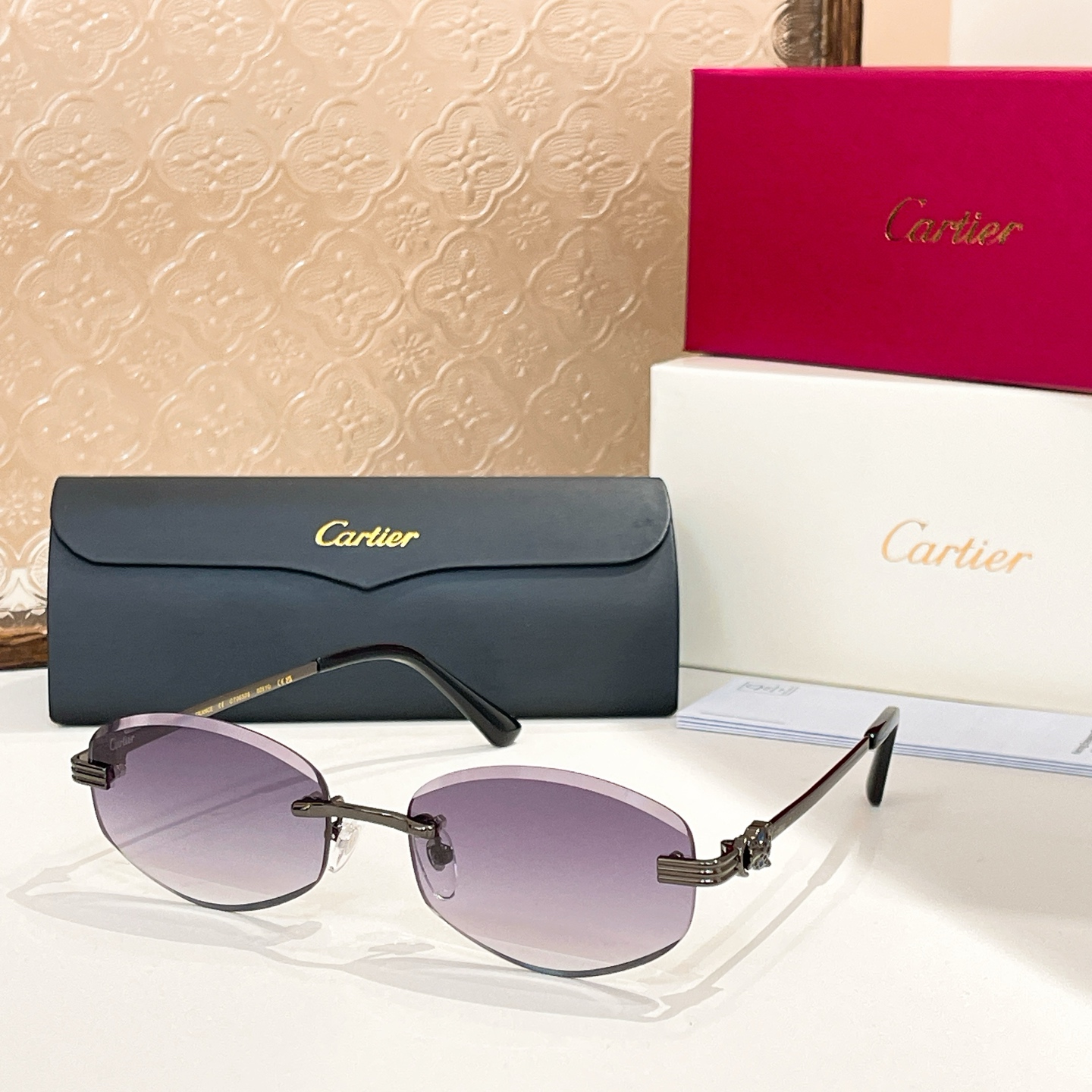 Cartie*✨✨✨MODEL：CT0650S  ✨✨✨SIZE 56口18-142✨✨✨ ，变色镜片～
