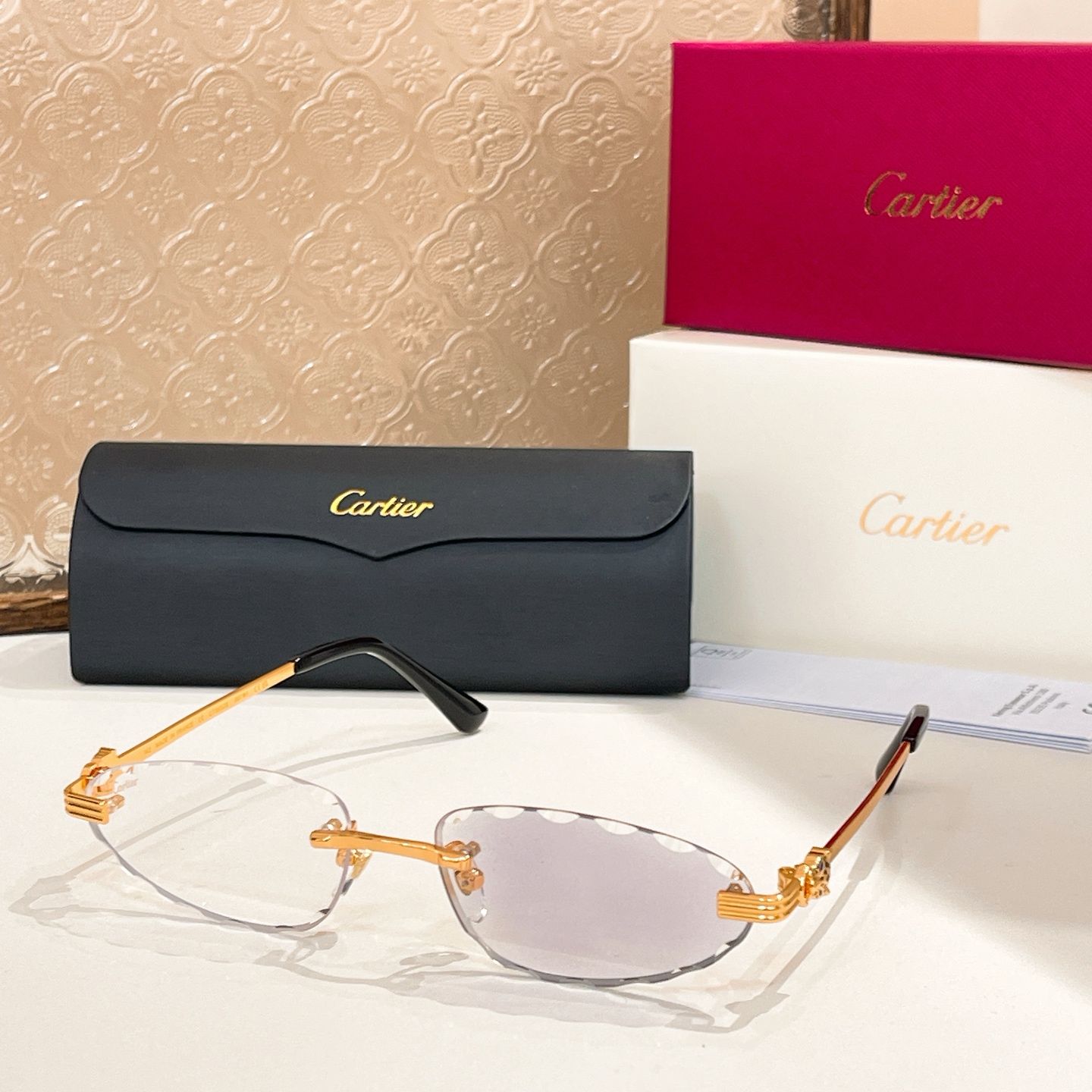 Cartie*✨✨✨MODEL：CT0652S  ✨✨✨SIZE 57口17-142✨✨✨ ，变色镜片～