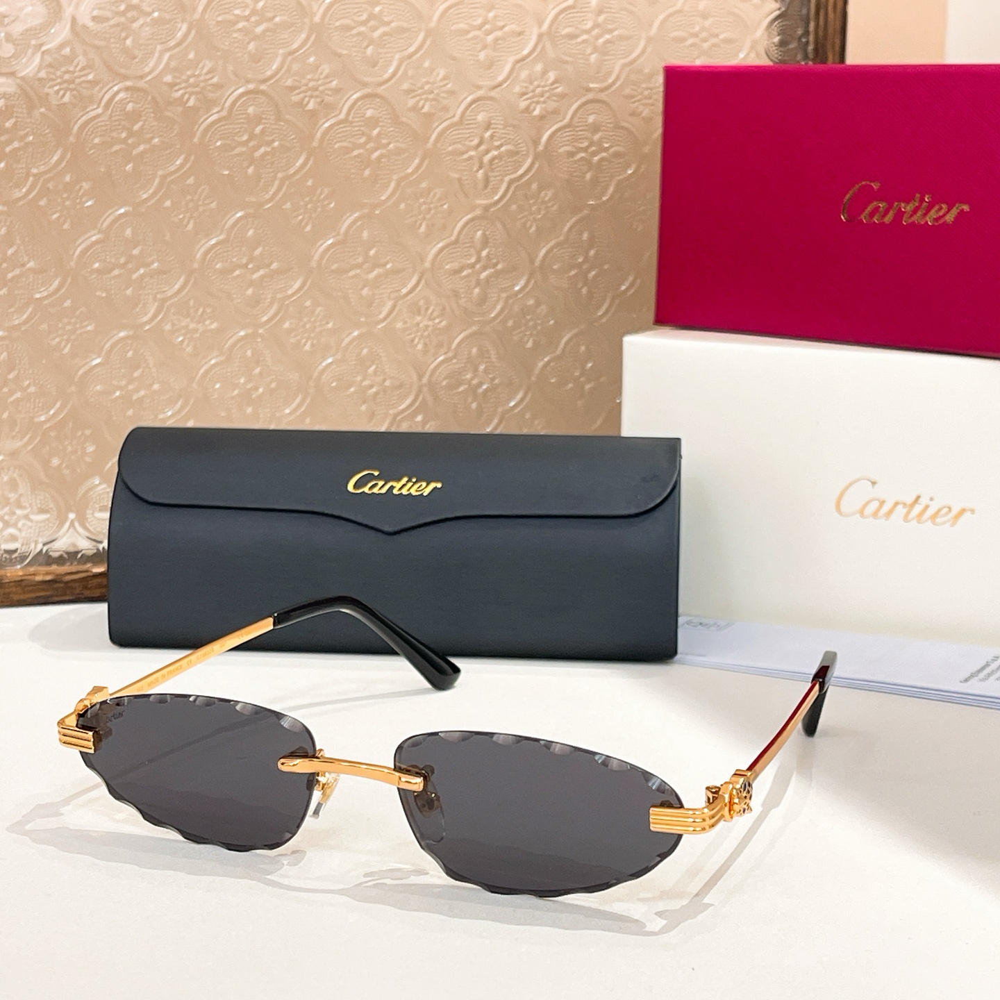 Cartie*✨✨✨MODEL：CT0652S  ✨✨✨SIZE 57口17-142✨✨✨ ，变色镜片～