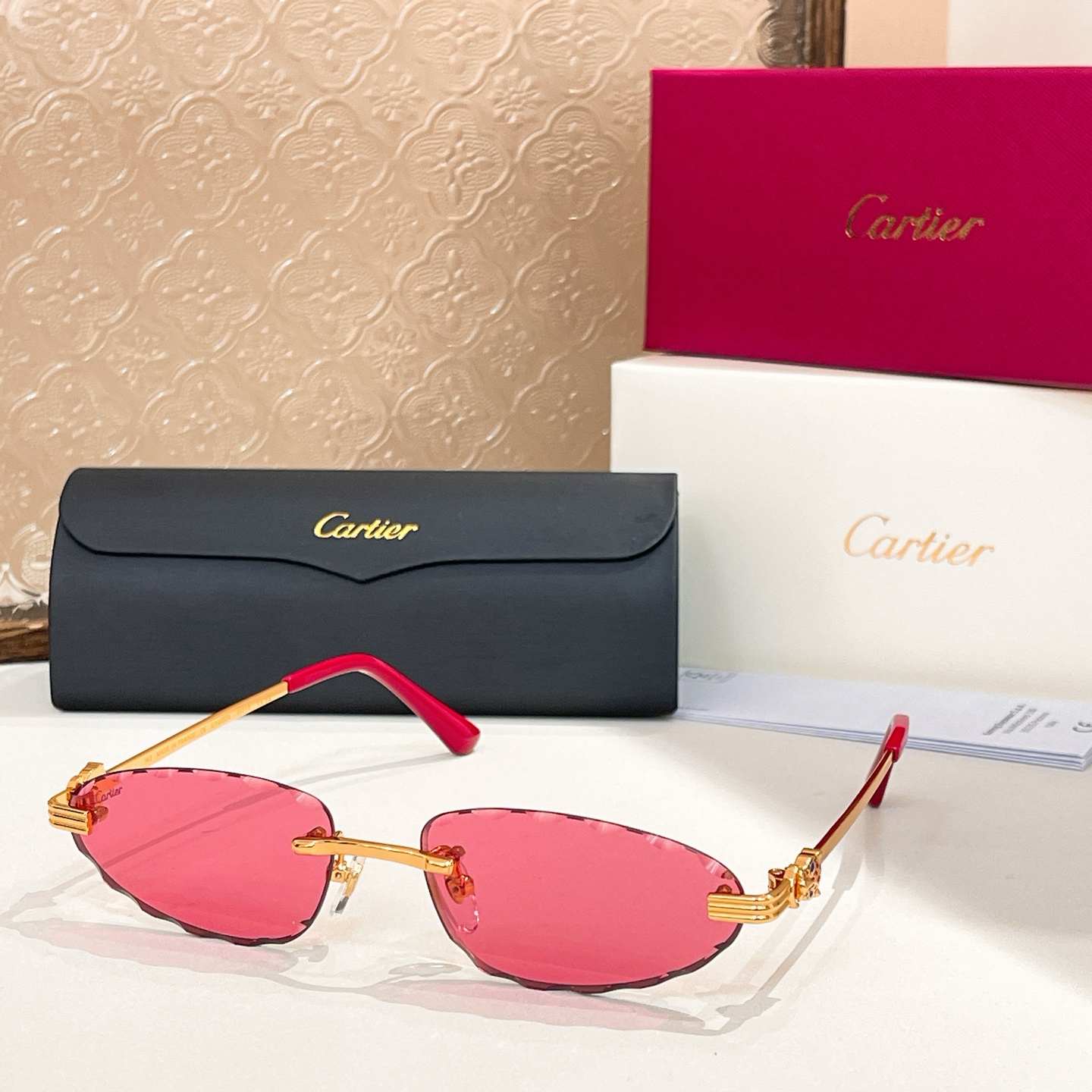Cartie*✨✨✨MODEL：CT0652S  ✨✨✨SIZE 57口17-142✨✨✨ ，变色镜片～
