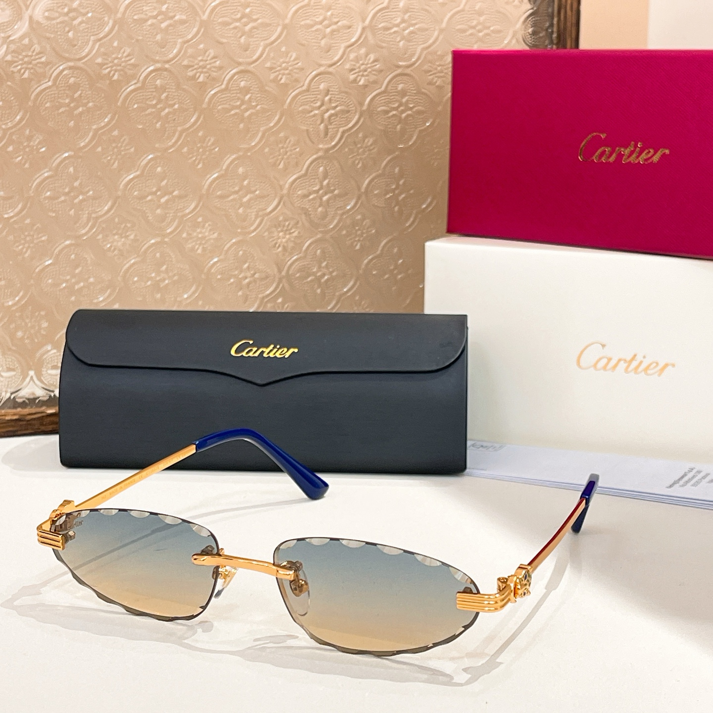 Cartie*✨✨✨MODEL：CT0652S  ✨✨✨SIZE 57口17-142✨✨✨ ，变色镜片～