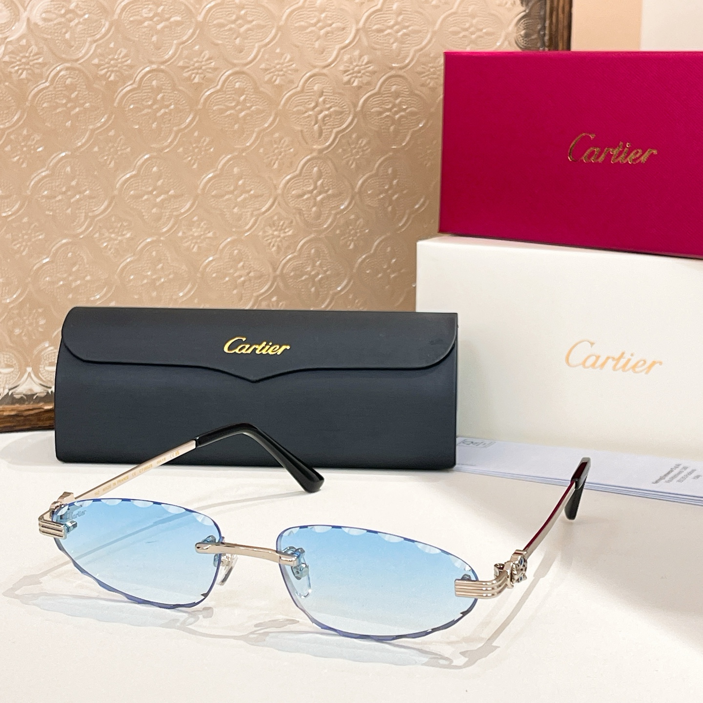 Cartie*✨✨✨MODEL：CT0652S  ✨✨✨SIZE 57口17-142✨✨✨ ，变色镜片～