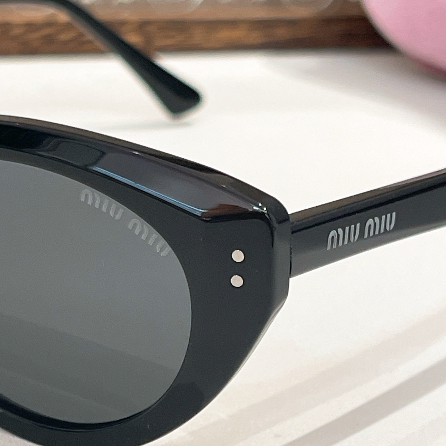 MIUMI*🎀🎀🎀MODEL：SMU 42WS🎀🎀🎀SIZE：52口19-149🎀🎀🎀