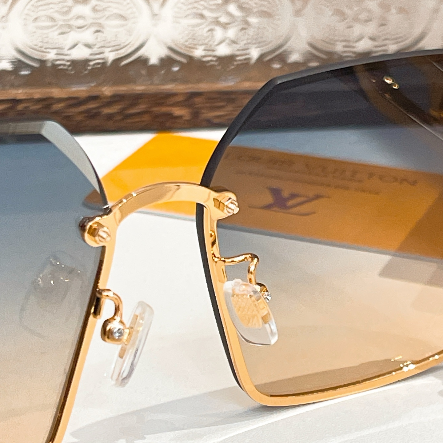 LOUIS VUITTO*🌟🌟🌟MODEL：Z1723E🌟🌟🌟SIZE：57口17-145🌟🌟🌟