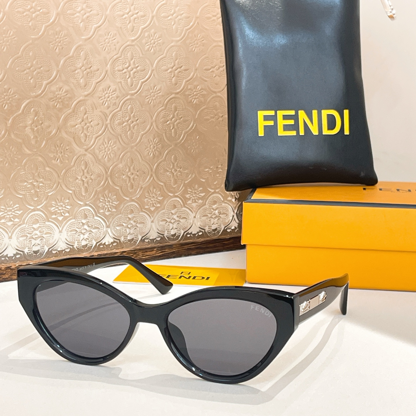 FEND*✨✨✨MODEL FE 40164U✨✨✨SIZE54口18-148✨✨✨