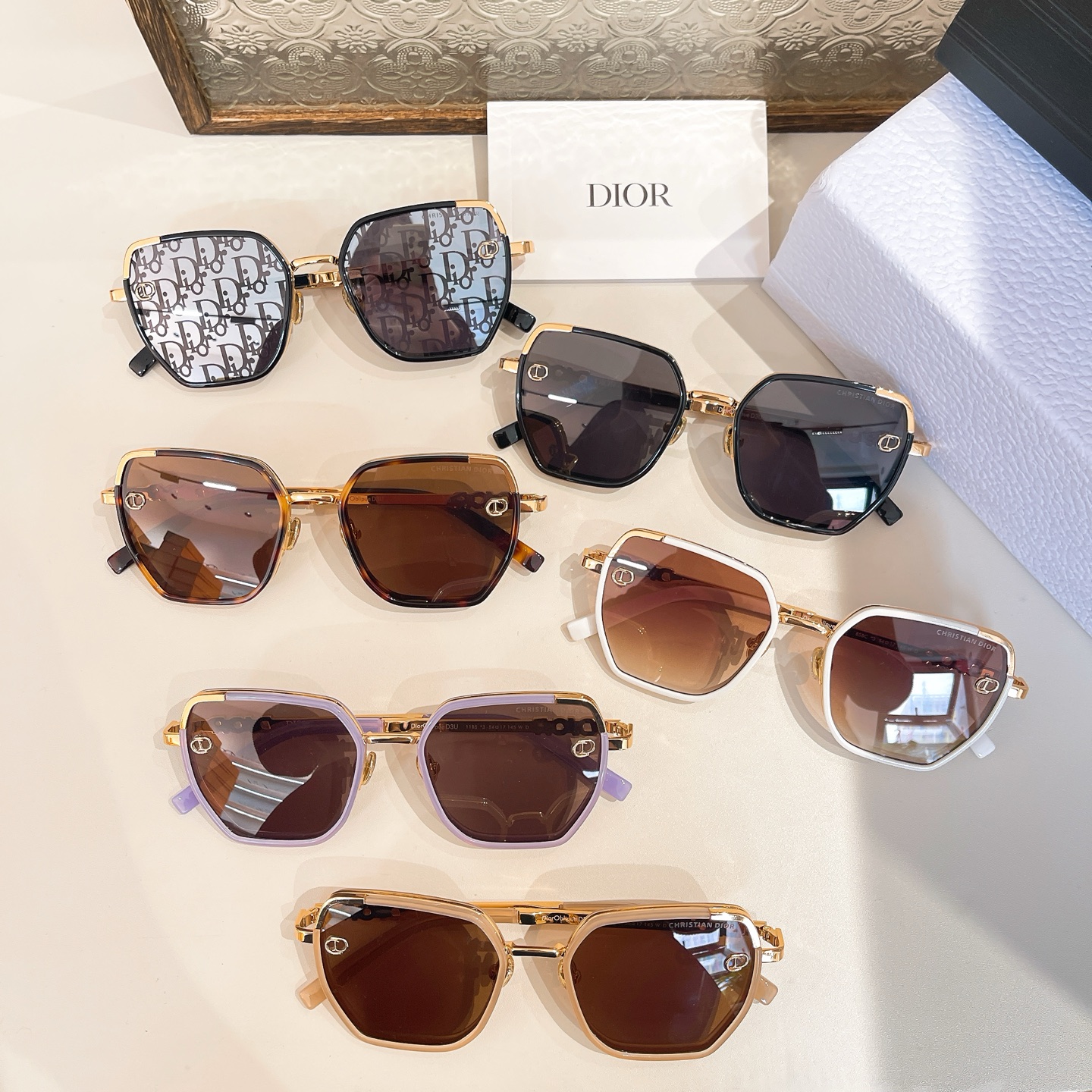 DIOR✨✨✨MODEL DiorObliPue D3U ✨✨✨SIZE：56口19-145✨✨～