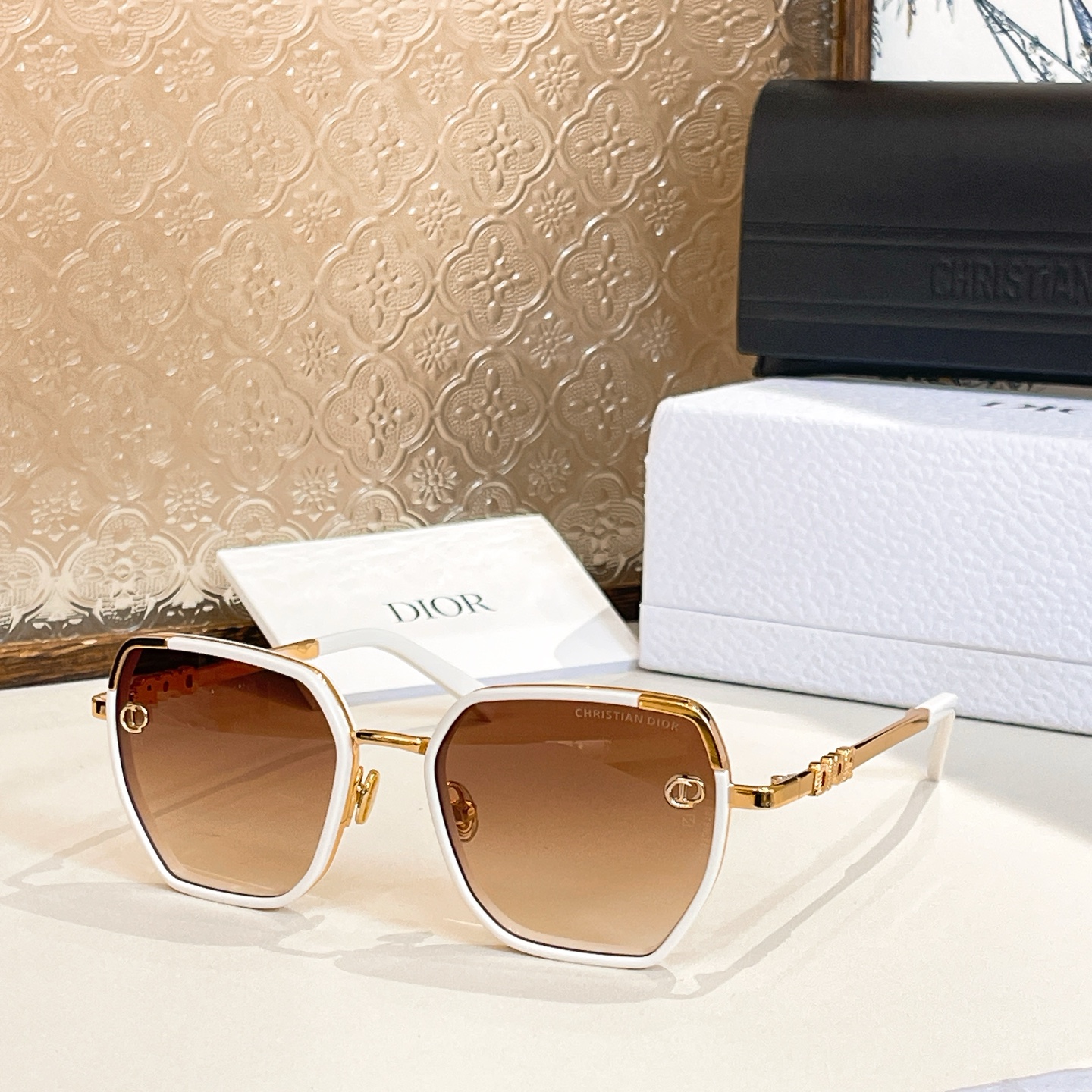 DIOR✨✨✨MODEL DiorObliPue D3U ✨✨✨SIZE：56口19-145✨✨～