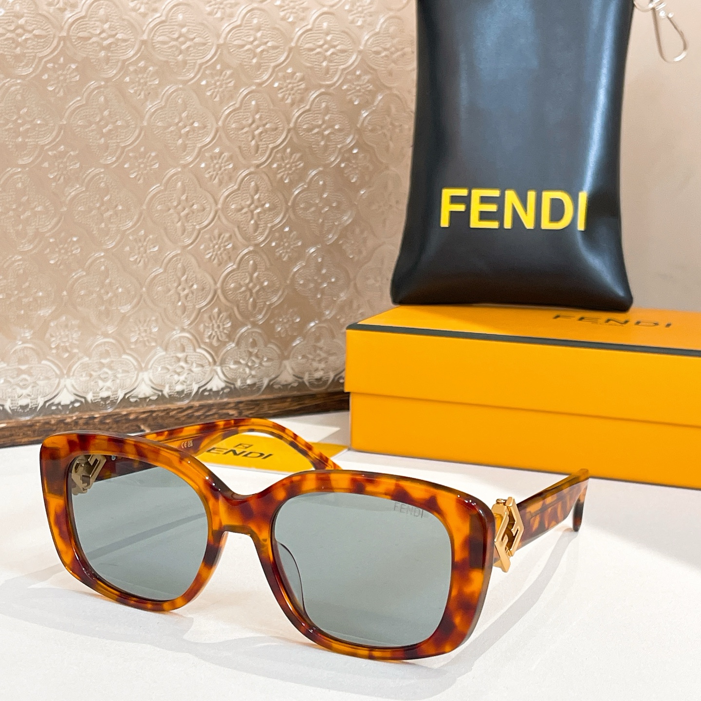 FEND*✨✨✨MODEL FE40138I ✨✨✨SIZE54口18-148✨✨✨