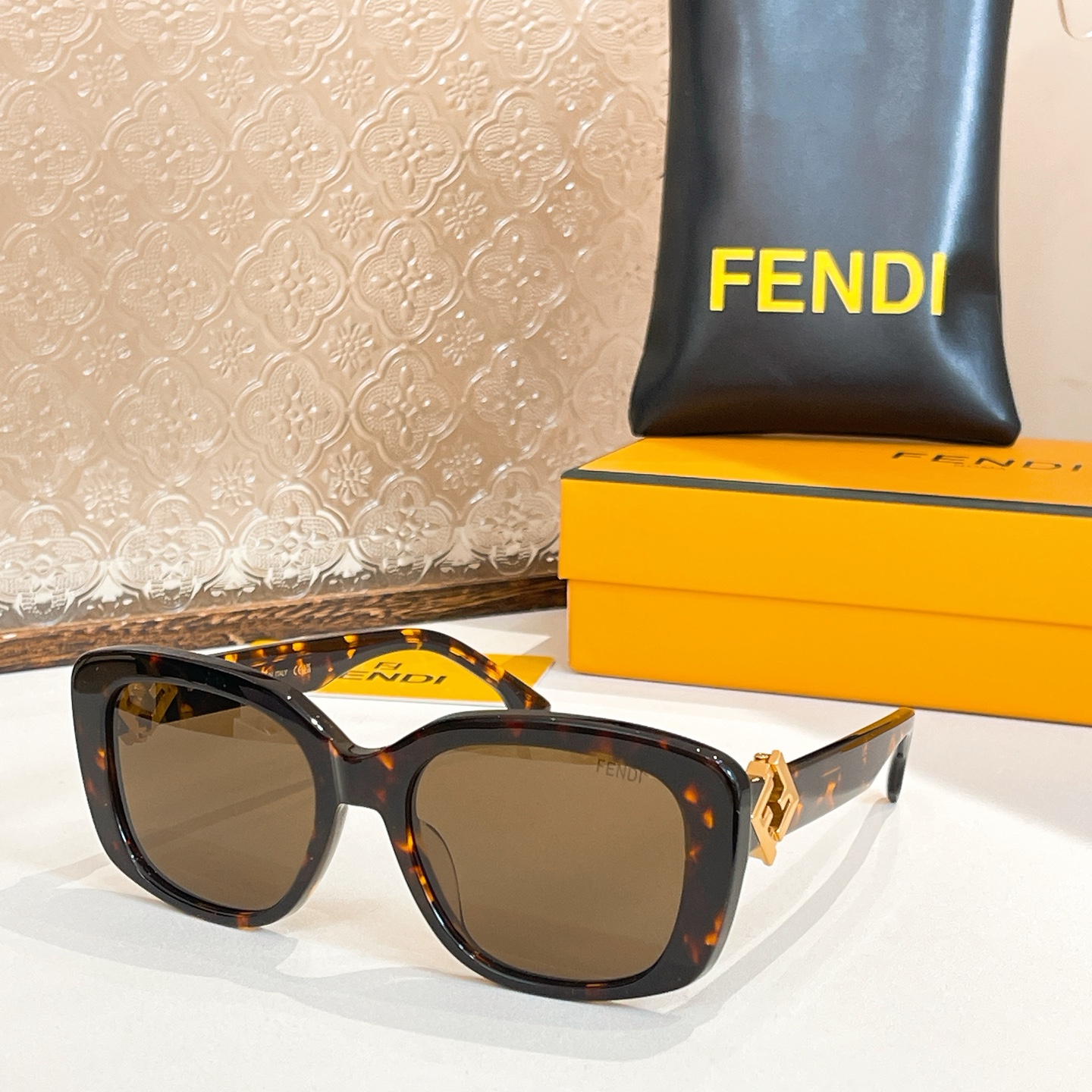 FEND*✨✨✨MODEL FE40138I ✨✨✨SIZE54口18-148✨✨✨