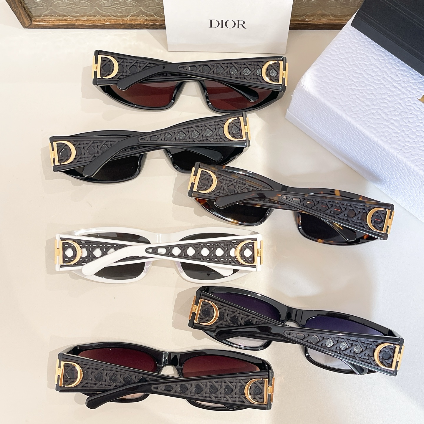 DIOR✨✨✨MODEL VeryDior S3F ✨✨✨SIZE：56口19-145✨✨～