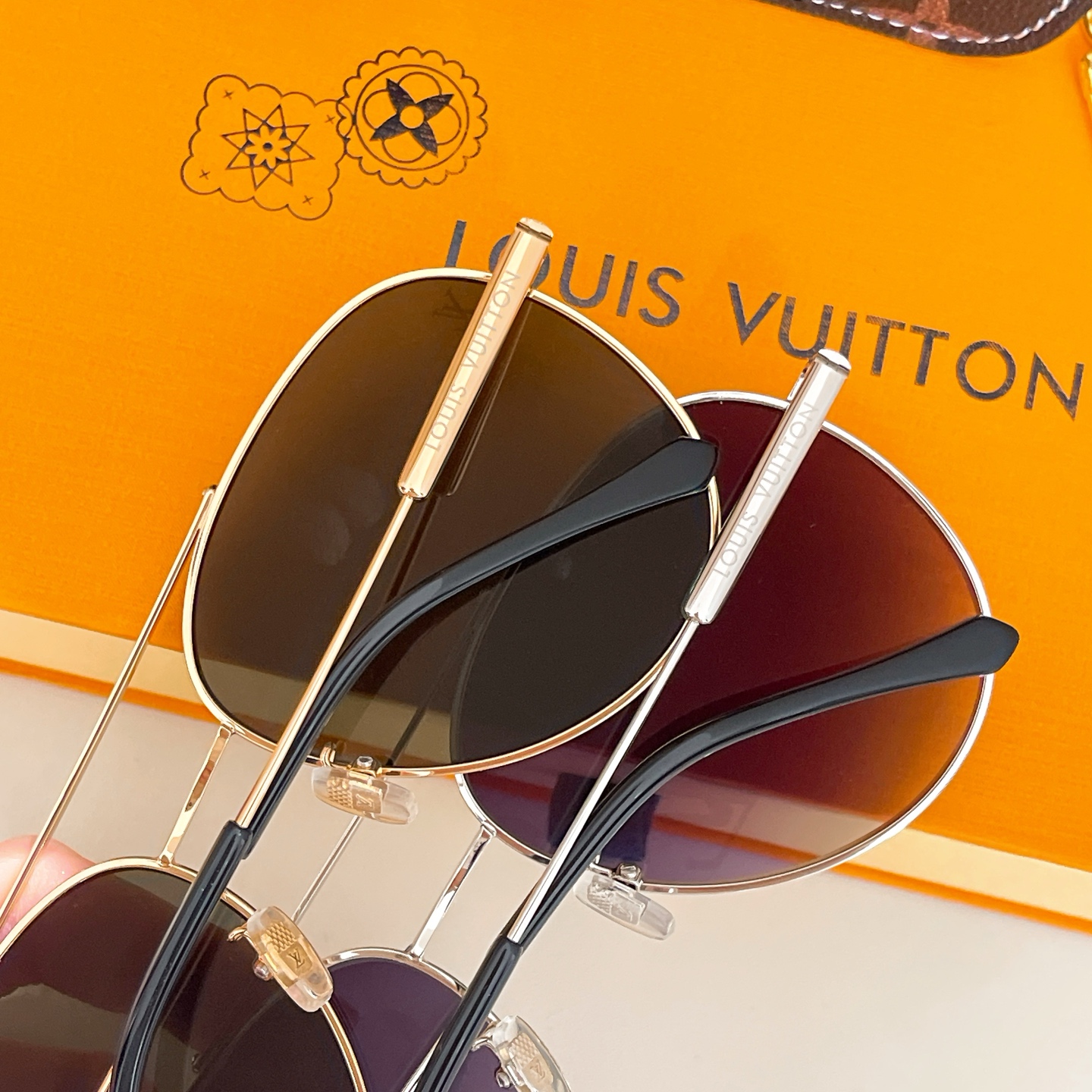 LOUIS VUITTO*🌟🌟🌟MODEL：Z40192W  🌟🌟🌟SIZE：59口18-145🌟🌟