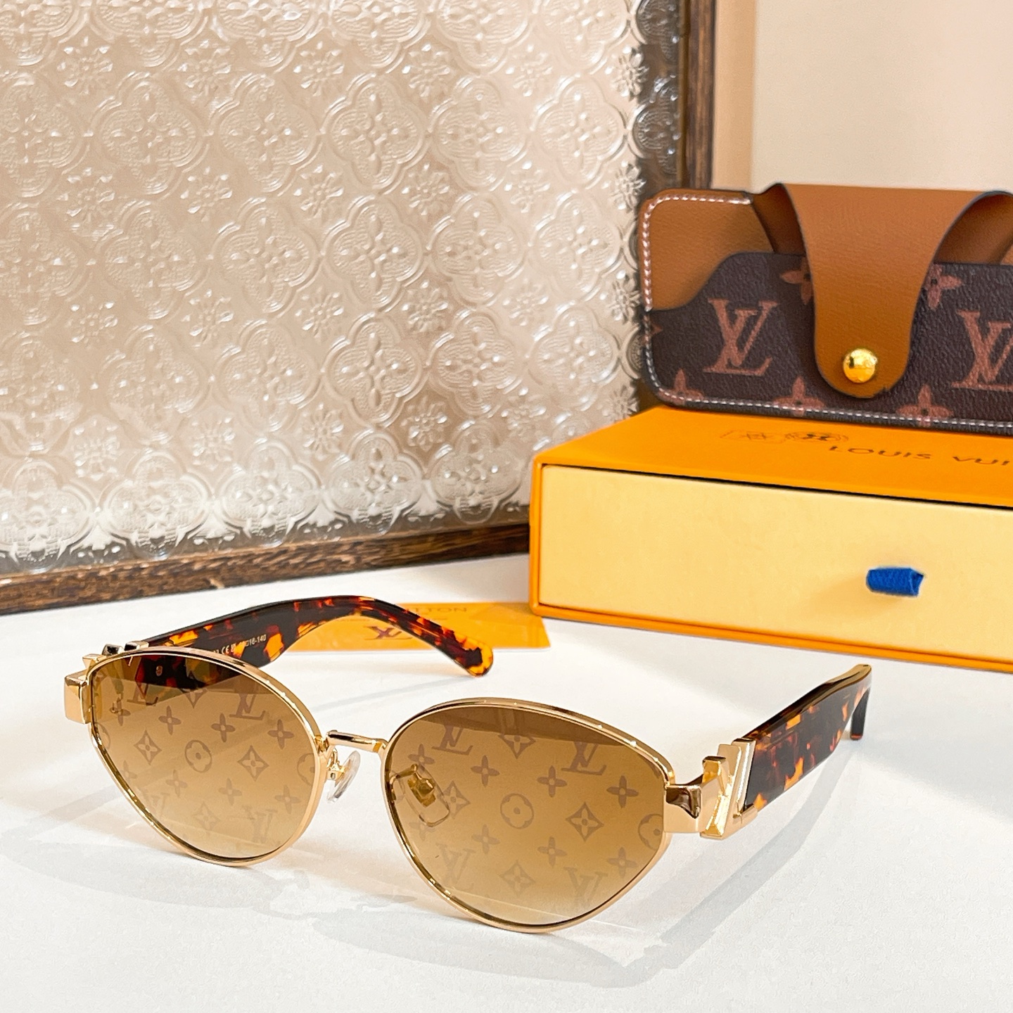 LOUIS VUITTO*🌟🌟🌟MODEL：Z2736E 🌟🌟🌟SIZE：58口16-140🌟🌟