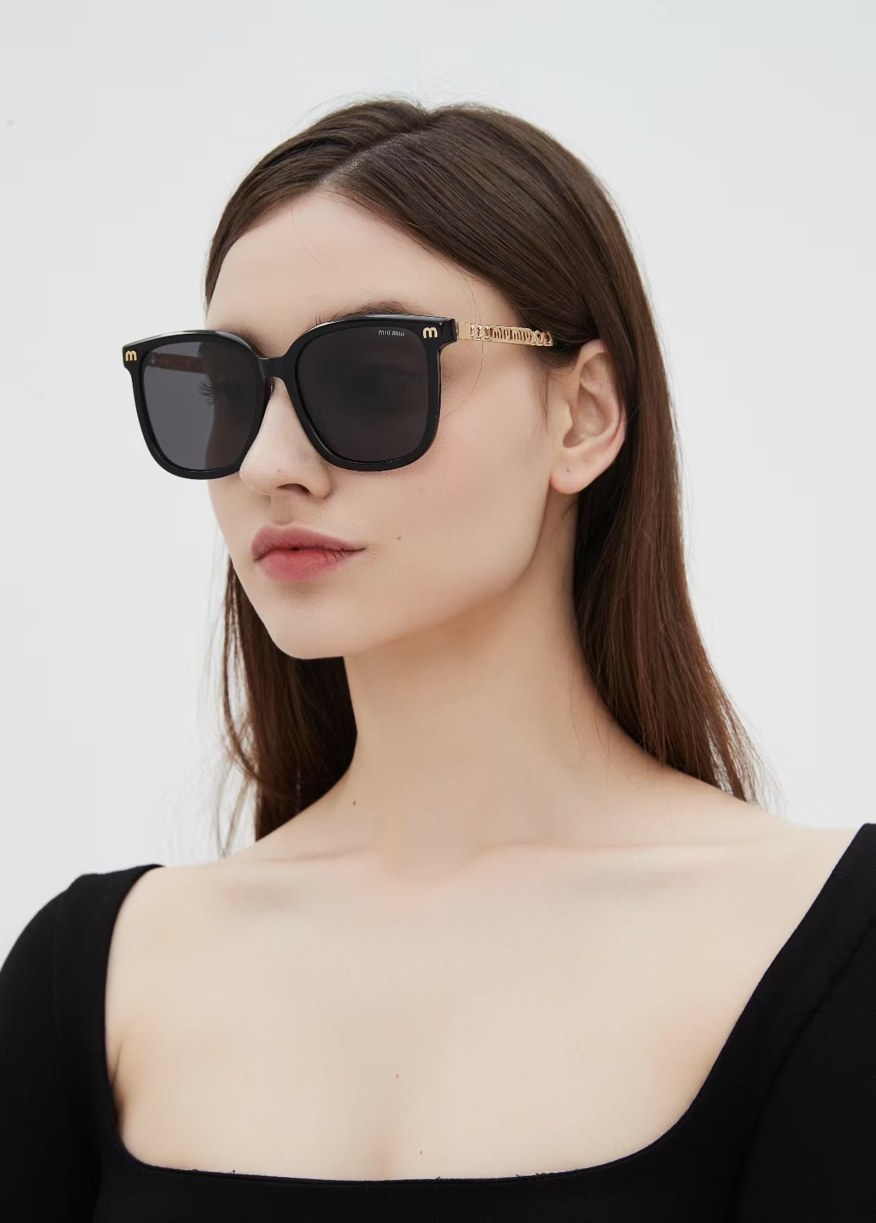Miu Miu 缪缪墨镜