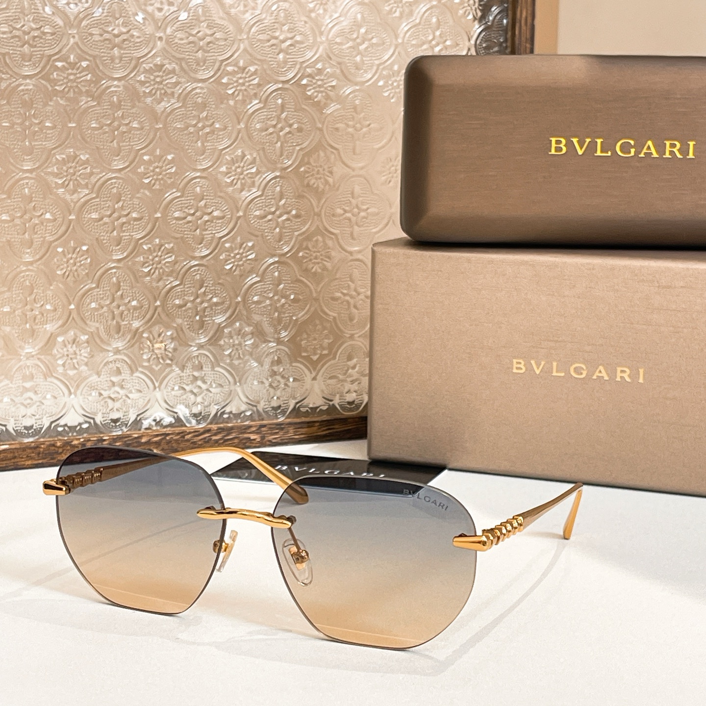 Bvlgari 宝格丽墨镜
