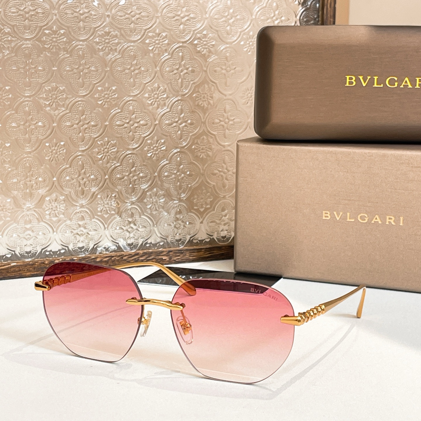 Bvlgari 宝格丽墨镜