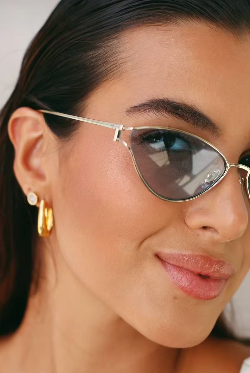 TIFFANY&Co.✨✨✨MODEL：TF3095✨✨✨ SIZE：61口16-135✨✨✨