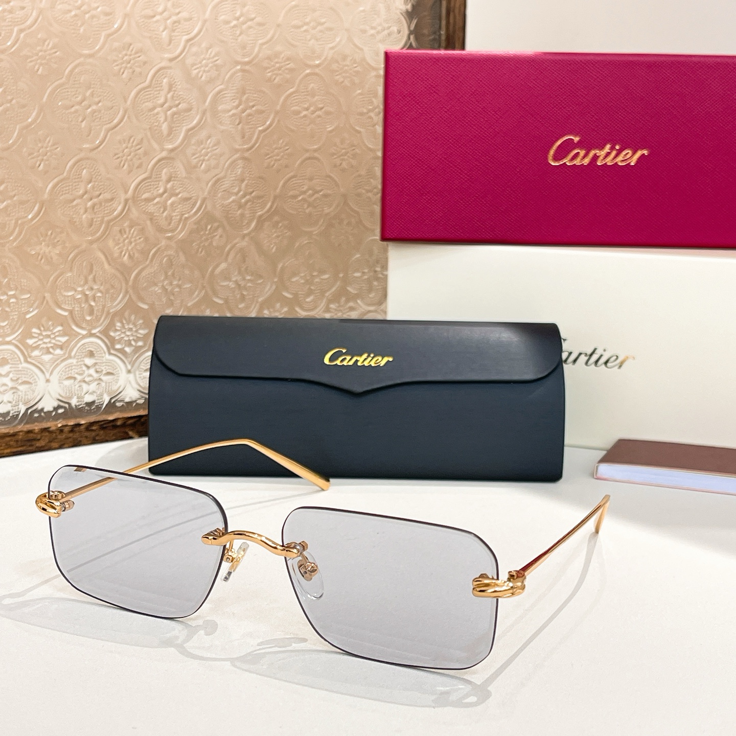 Cartie*✨✨✨MODEL：CT0566S ✨✨✨SIZE：59口17-140✨✨，变色镜片