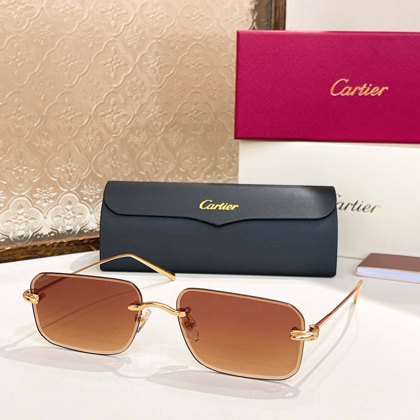 Cartie*✨✨✨MODEL：CT0566S ✨✨✨SIZE：59口17-140✨✨，变色镜片