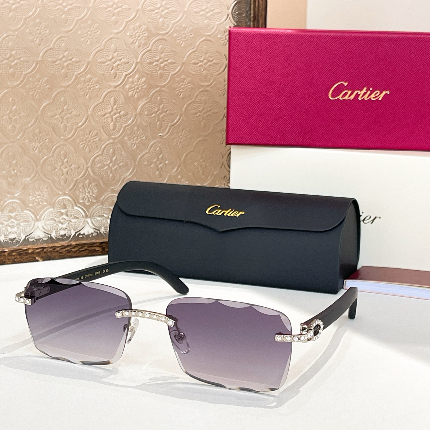 Cartie*✨✨✨MODEL：CT0572S ✨✨✨SIZE：60口18-143✨✨，变色镜片