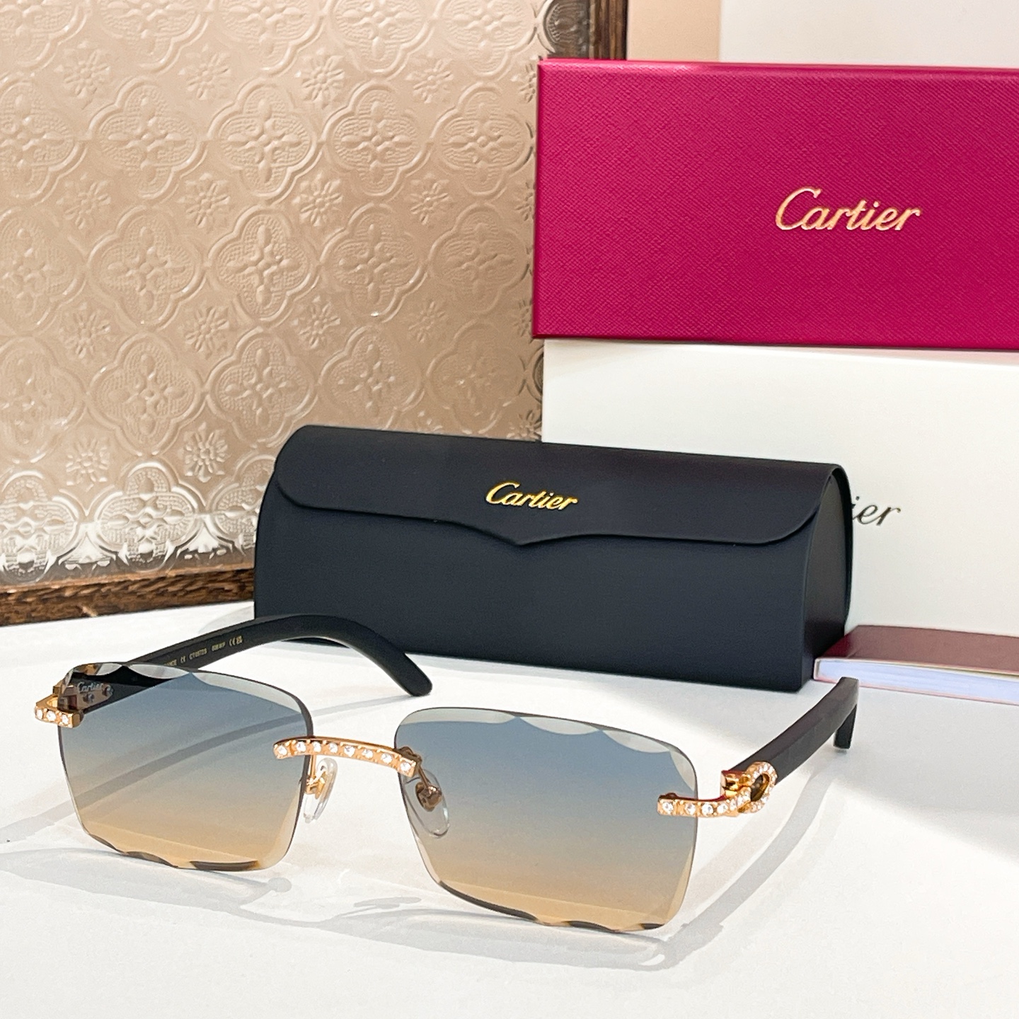 Cartie*✨✨✨MODEL：CT0572S ✨✨✨SIZE：60口18-143✨✨，变色镜片