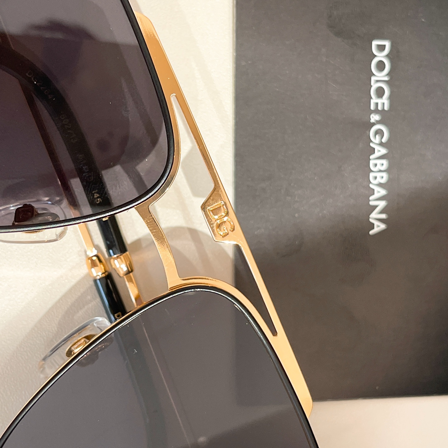 DOLCE & GABBAN*🌟🌟🌟MODEL：DG2264🌟🌟🌟SIZE61口16-145🌟🌟🌟