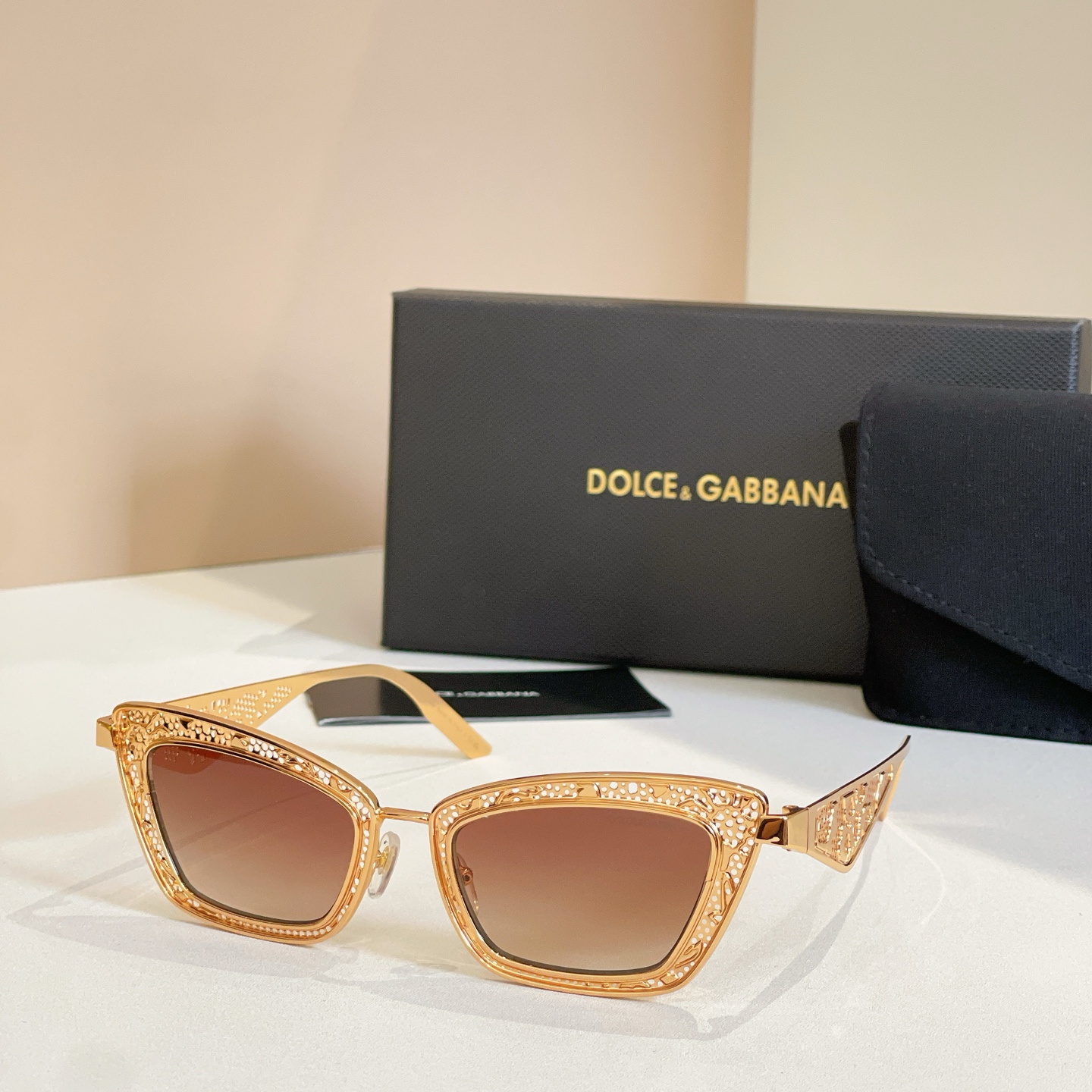 DOLCE & GABBAN*🌟🌟🌟MODEL：DG2231🌟🌟🌟SIZE51口20-145🌟🌟🌟