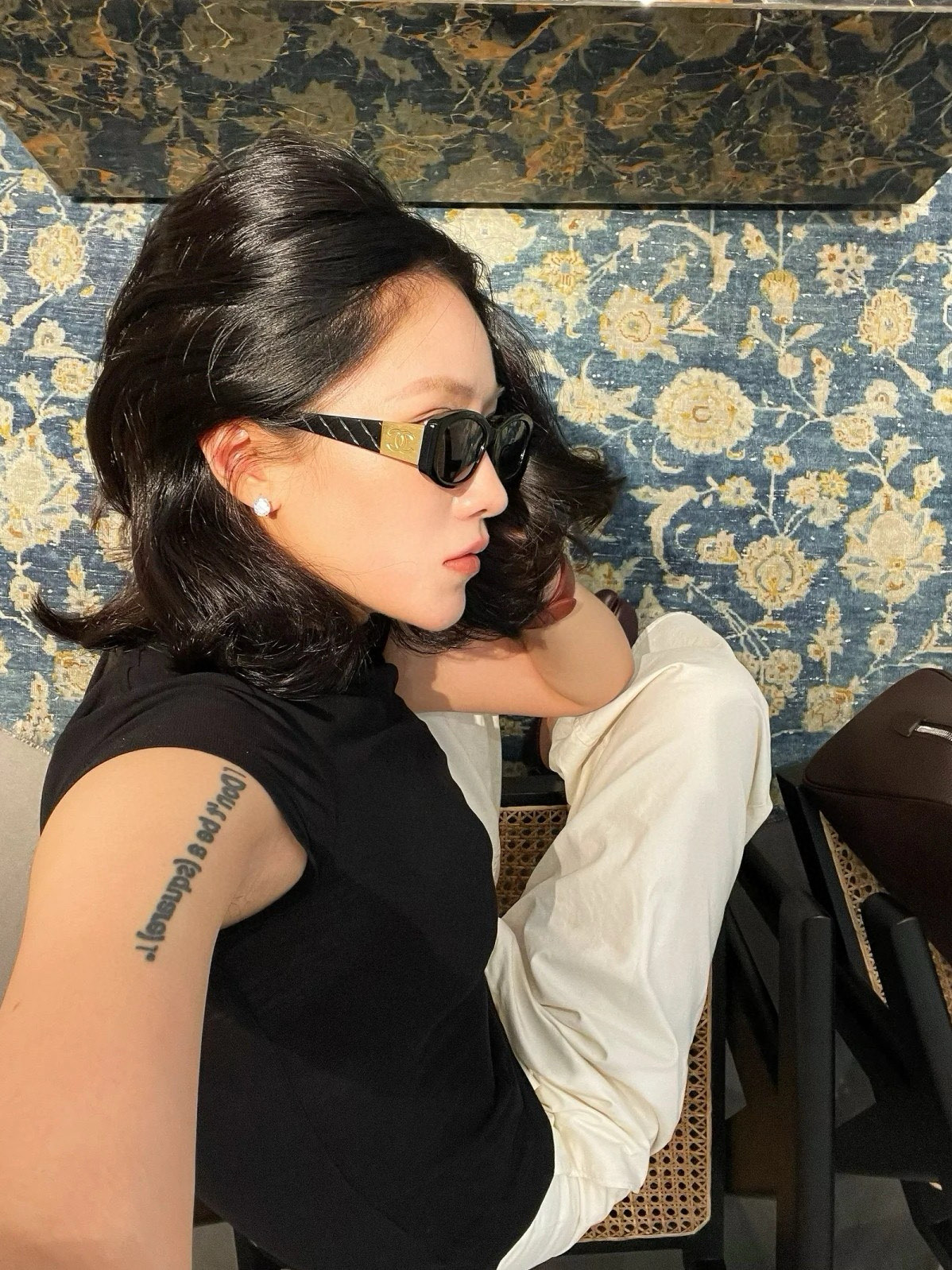 Chanel 香奈儿墨镜