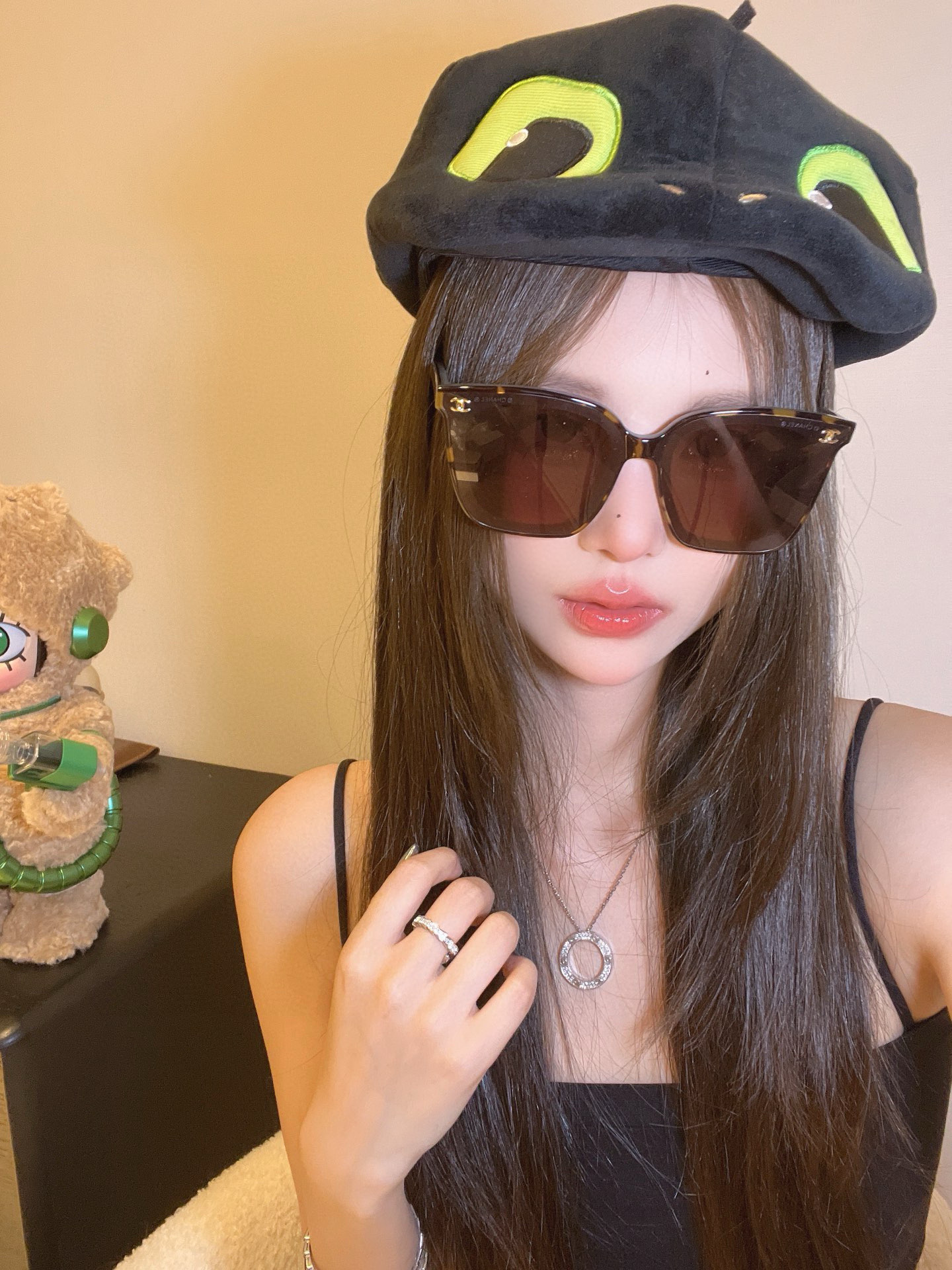 Chanel 香奈儿墨镜