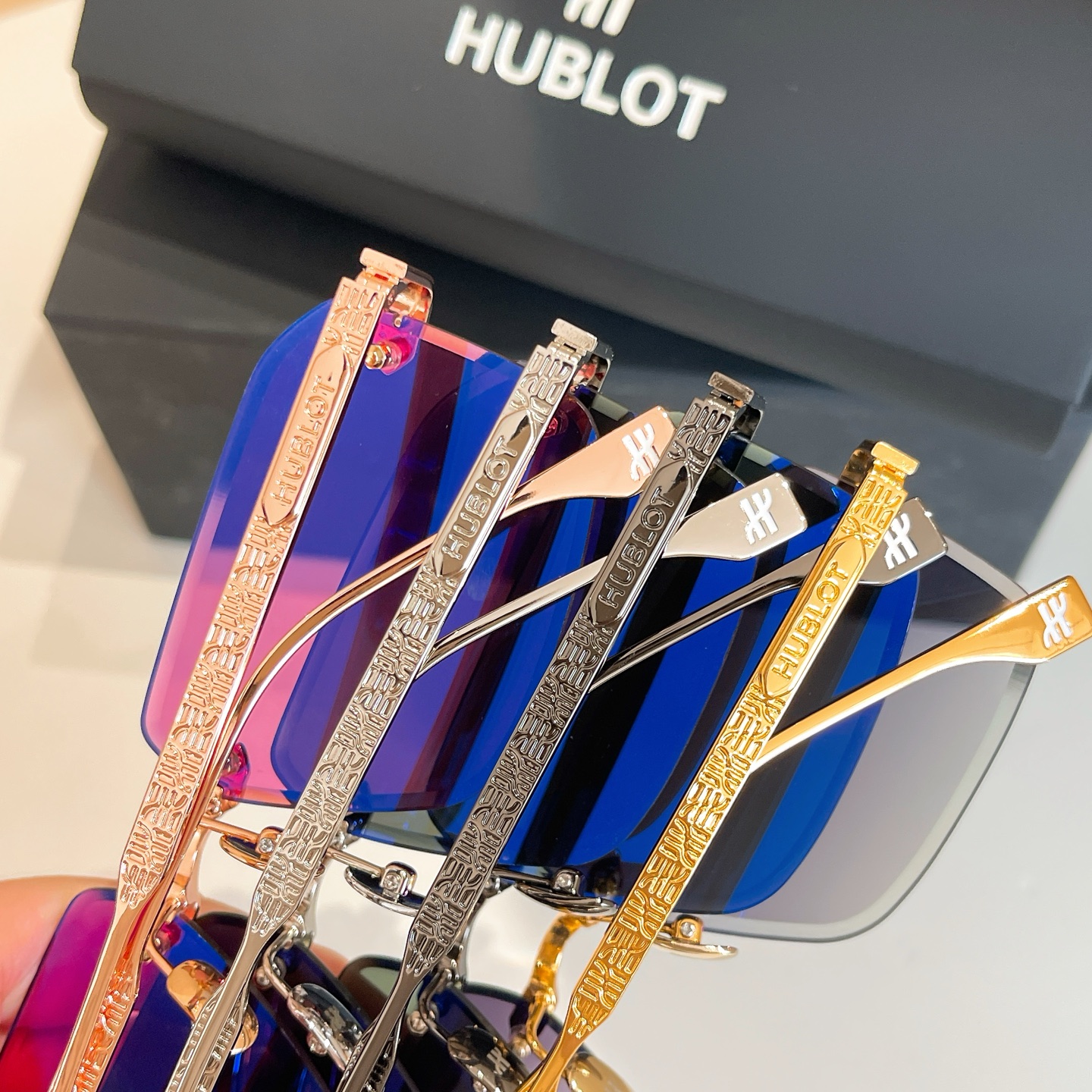 HUBLOT*💫💫💫MODEL：H325 💫💫💫SIZE：62口14-147💫💫💫