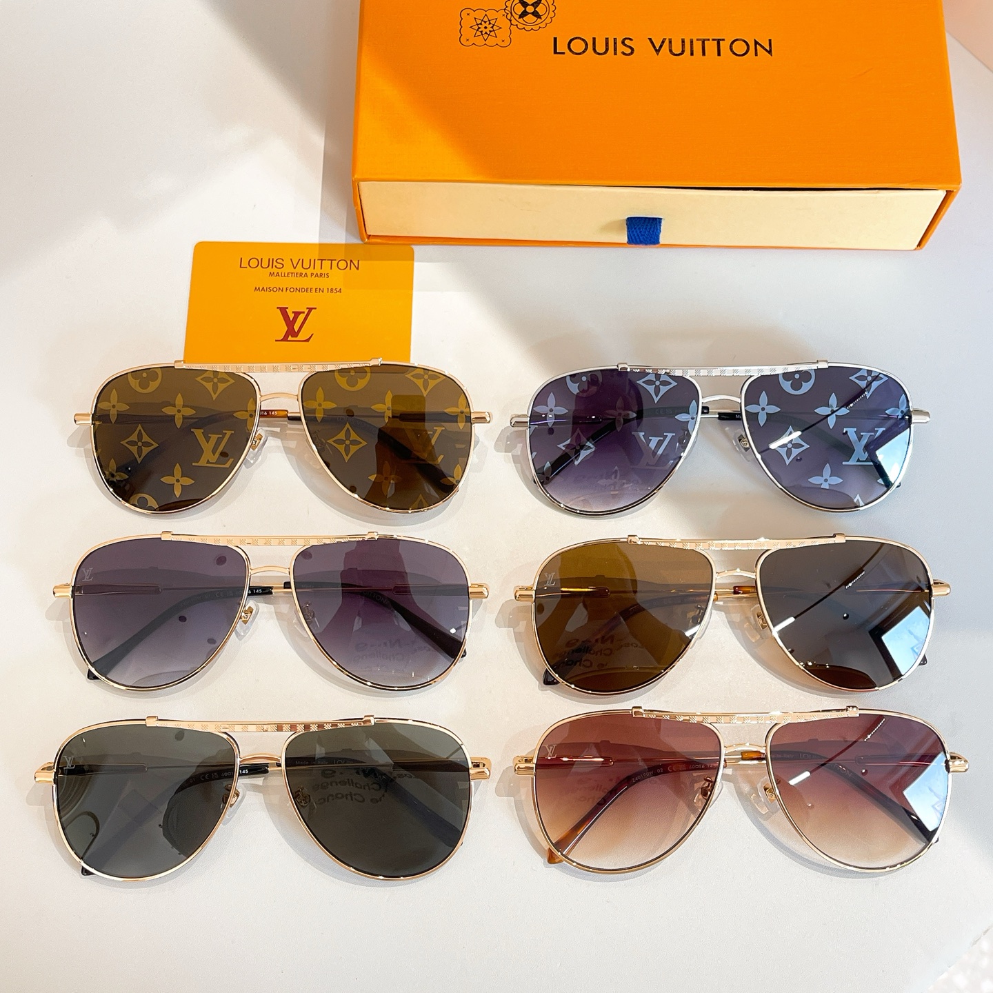 LOUIS VUITTO*✨✨✨MODEL：Z40190W ✨✨✨ SIZE：53口22-145✨✨✨