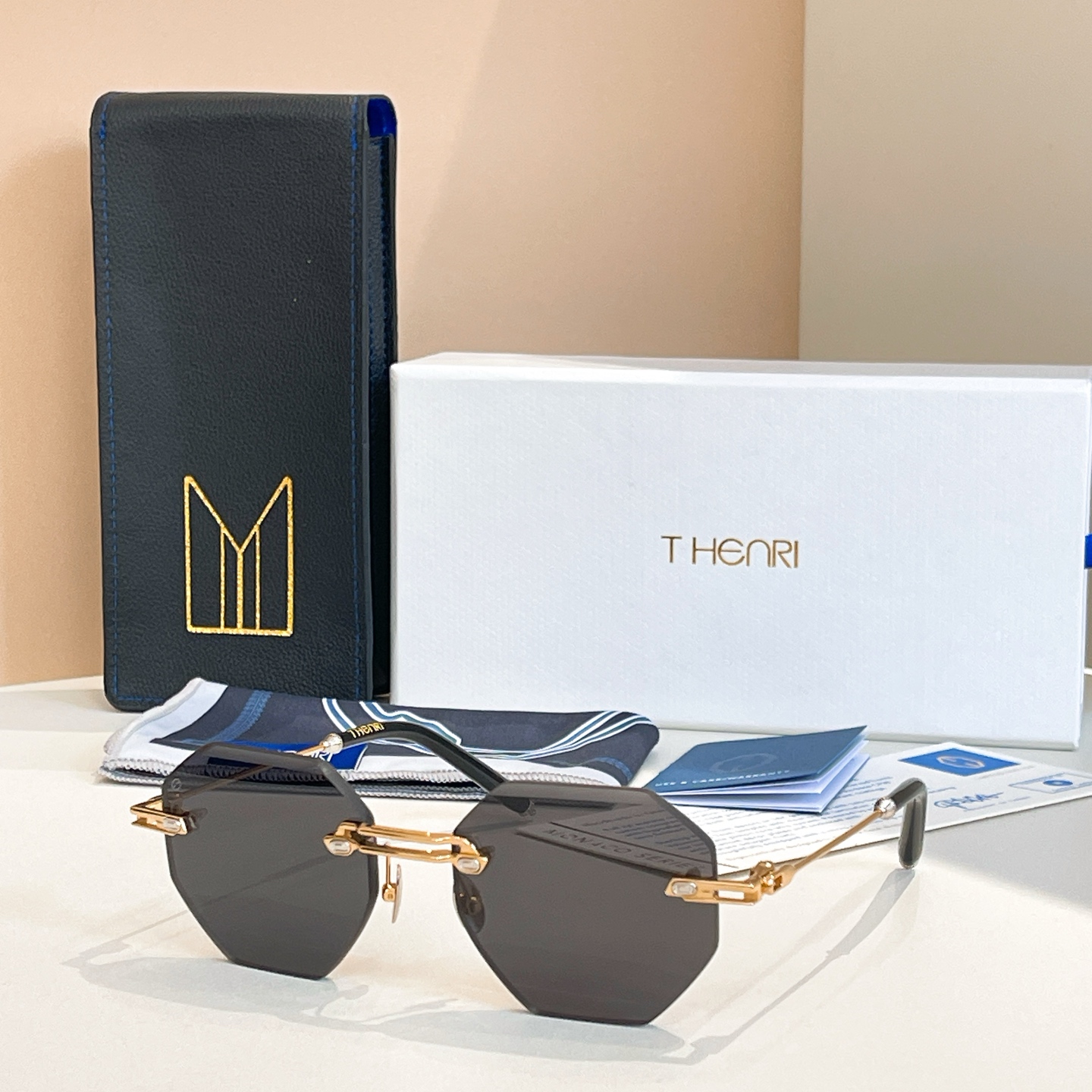THENRI🪅🪅🪅MODELTROFEO 🪅🪅🪅SIZE47口24-143🪅🪅🪅配送盒子～