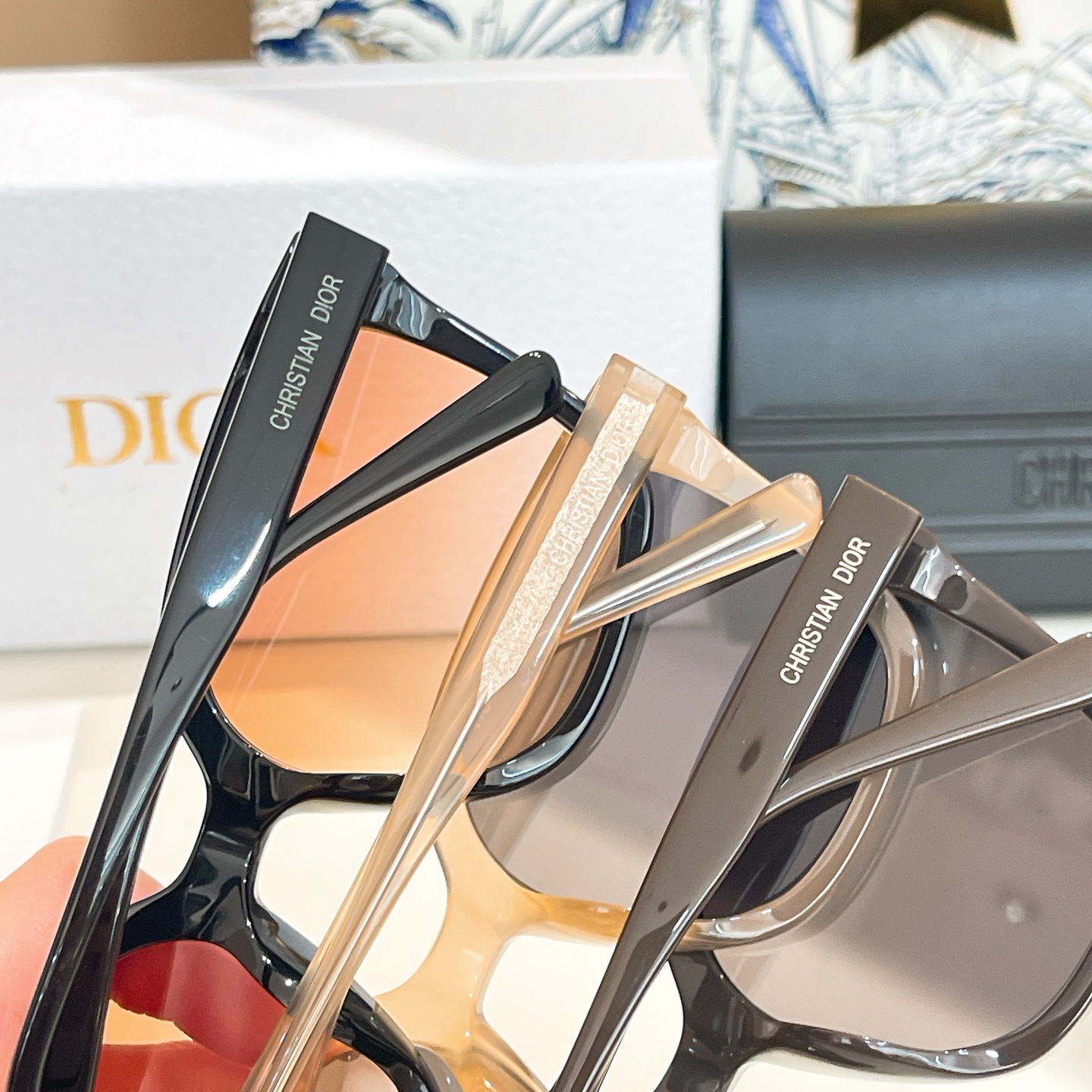 DIOR✨✨✨MODEL CD 0254S✨✨✨SIZE：53口21-145✨✨✨ 