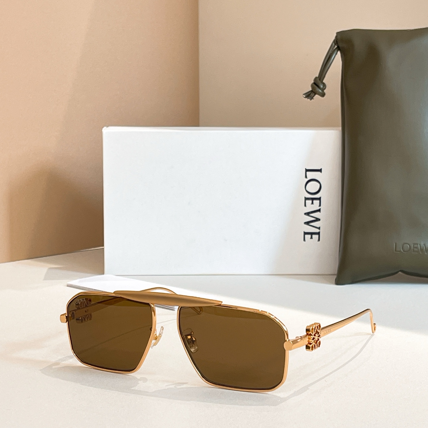 LOEWE🌟🌟🌟MODEL：LW5115S 🌟🌟🌟SIZE：61口8-143🌟🌟🌟