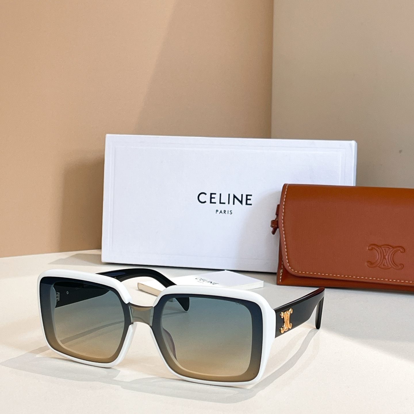 CELIN*🌟🌟🌟MODELCL42126U 🌟🌟🌟SIZE54口18-135🌟🌟🌟～