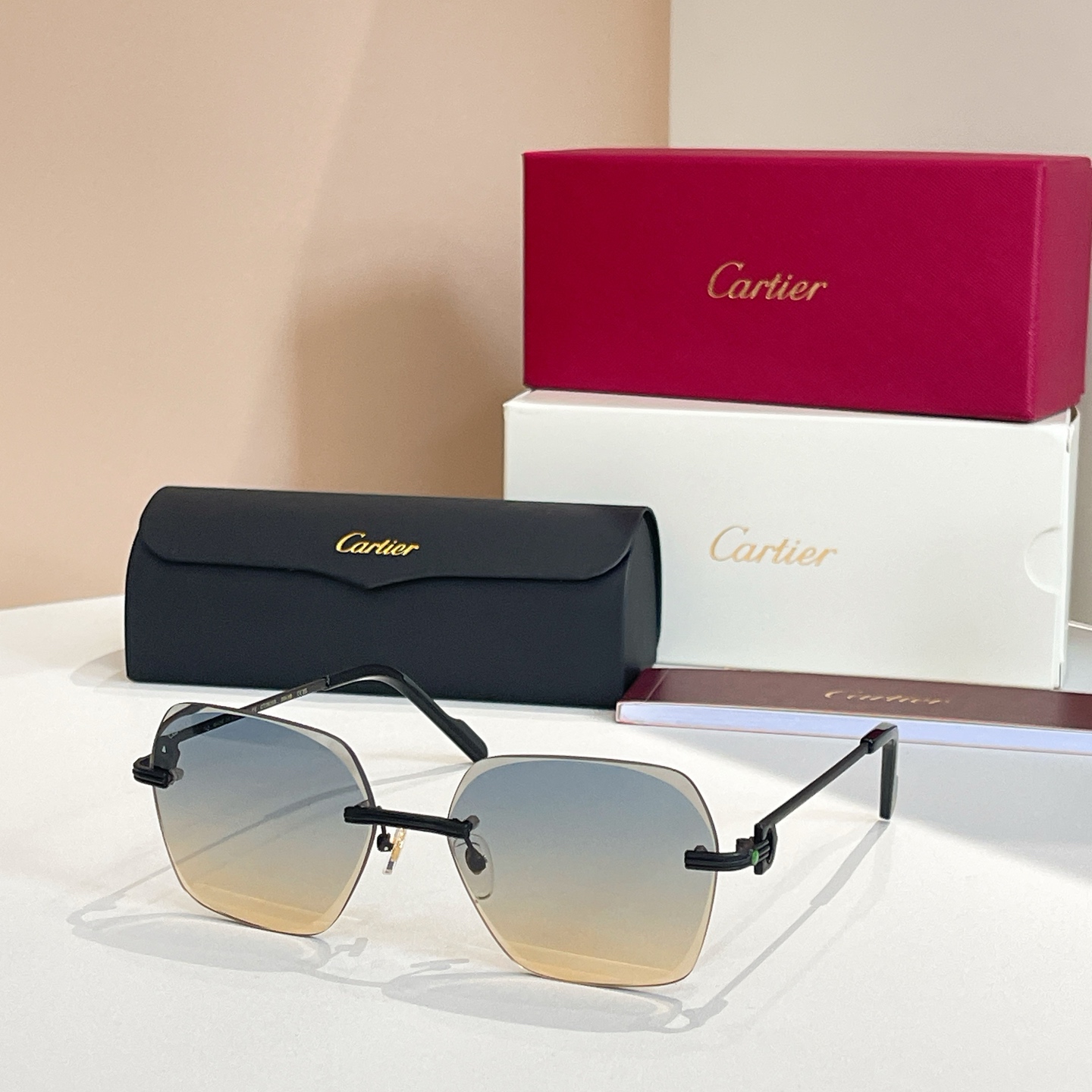 Cartie*✨✨✨MODEL：CT0625S ✨✨✨SIZE 58口16-135✨✨✨～，变色镜片～