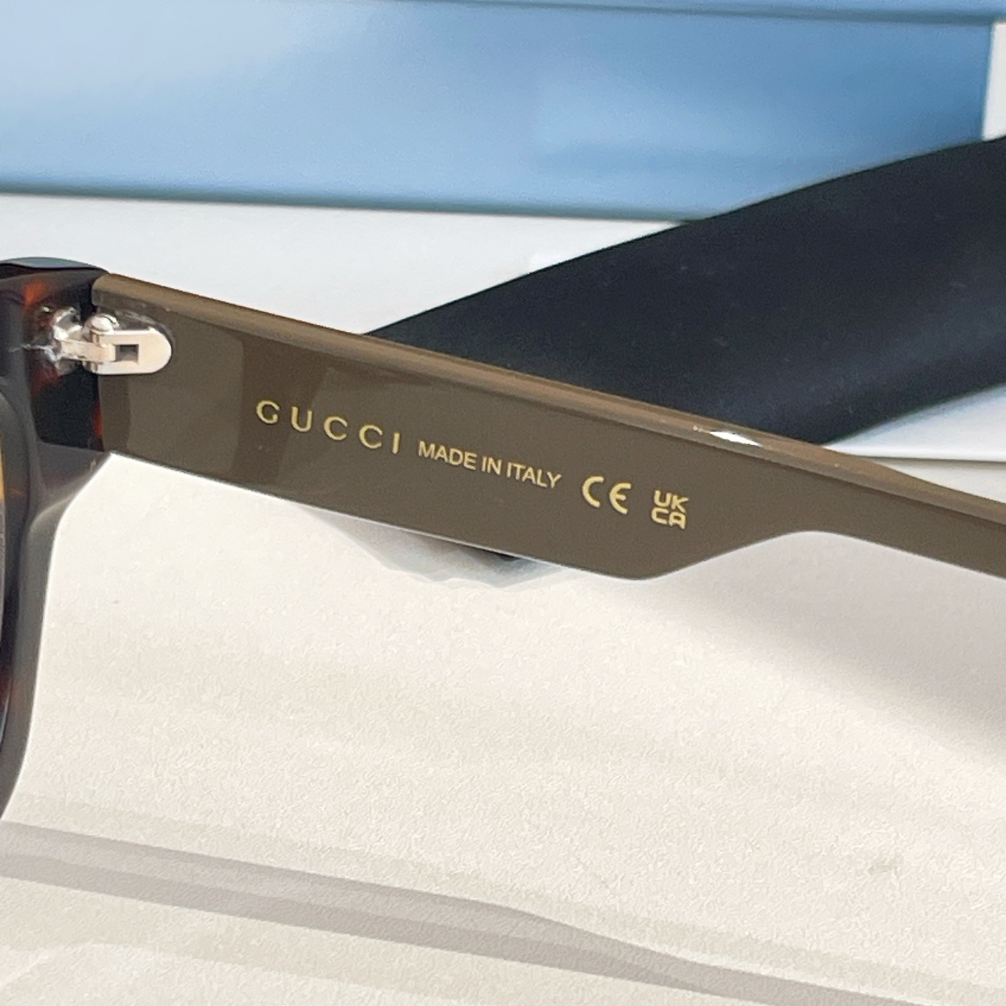 GUCC*🐝🐝🐝MODEL：GG1669O 🐝🐝SIZE：60口15-145n🐝🐝🐝～