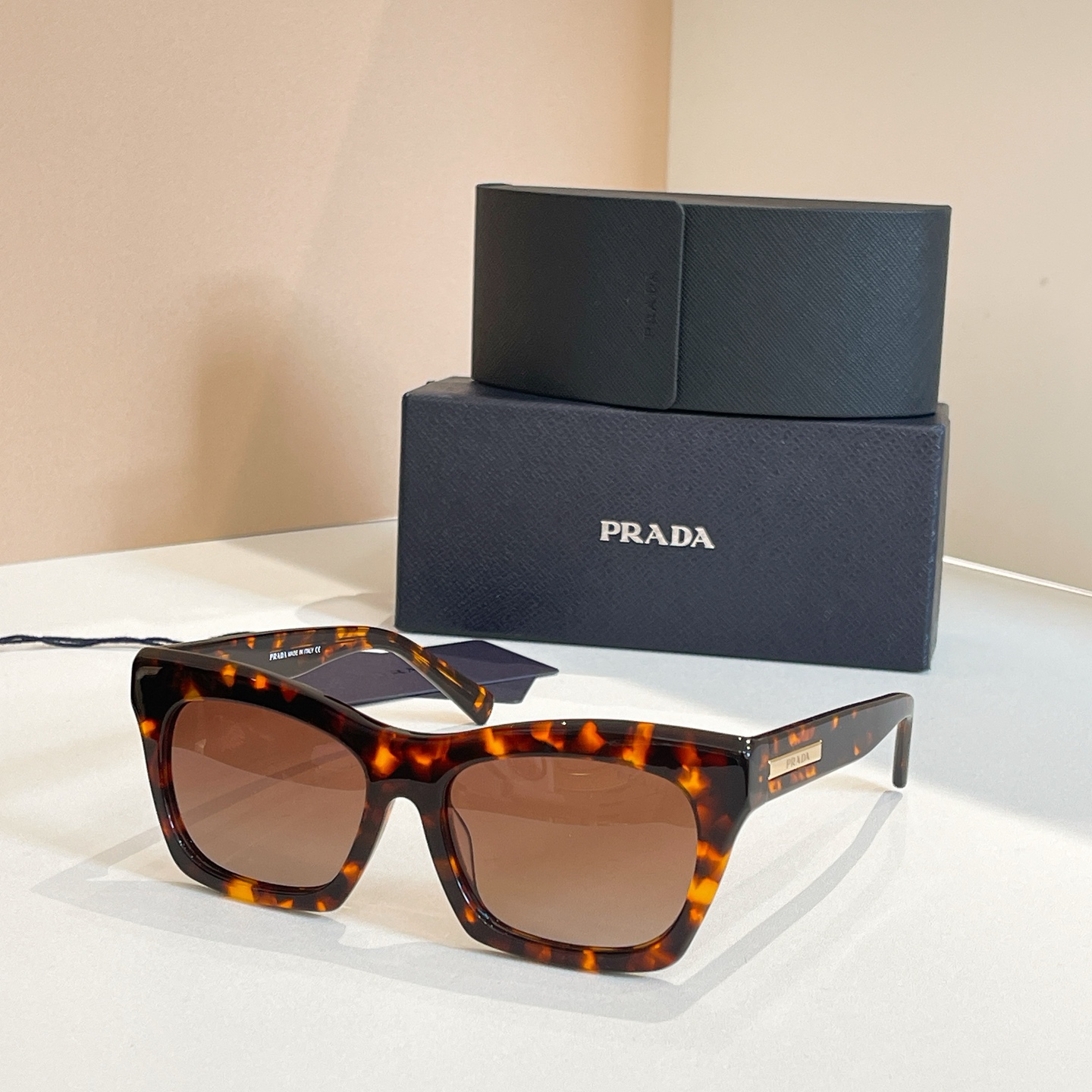 PRAD*⭐️⭐️⭐️MODELPRS 1009 ⭐️⭐️⭐️SIZE：59口15-149⭐️⭐️⭐️ 
