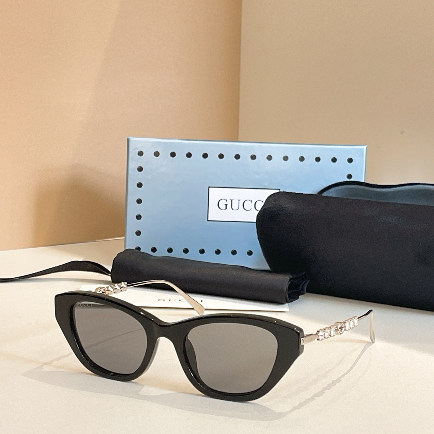 GUCC*🐝🐝🐝MODEL：GG1968S 🐝🐝SIZE：60口15-145n🐝🐝🐝～